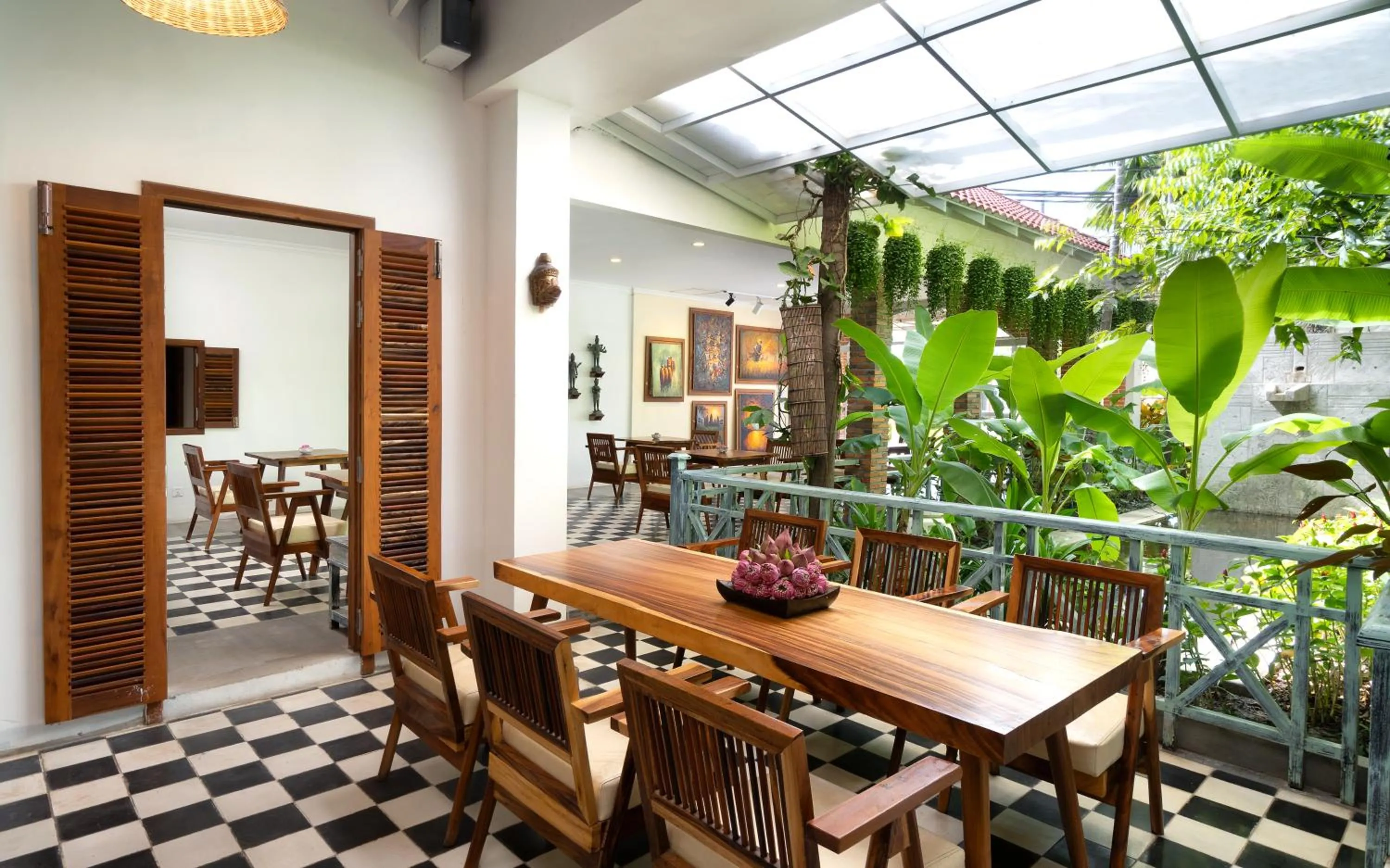 Decorative detail in The Community - Siem Reap