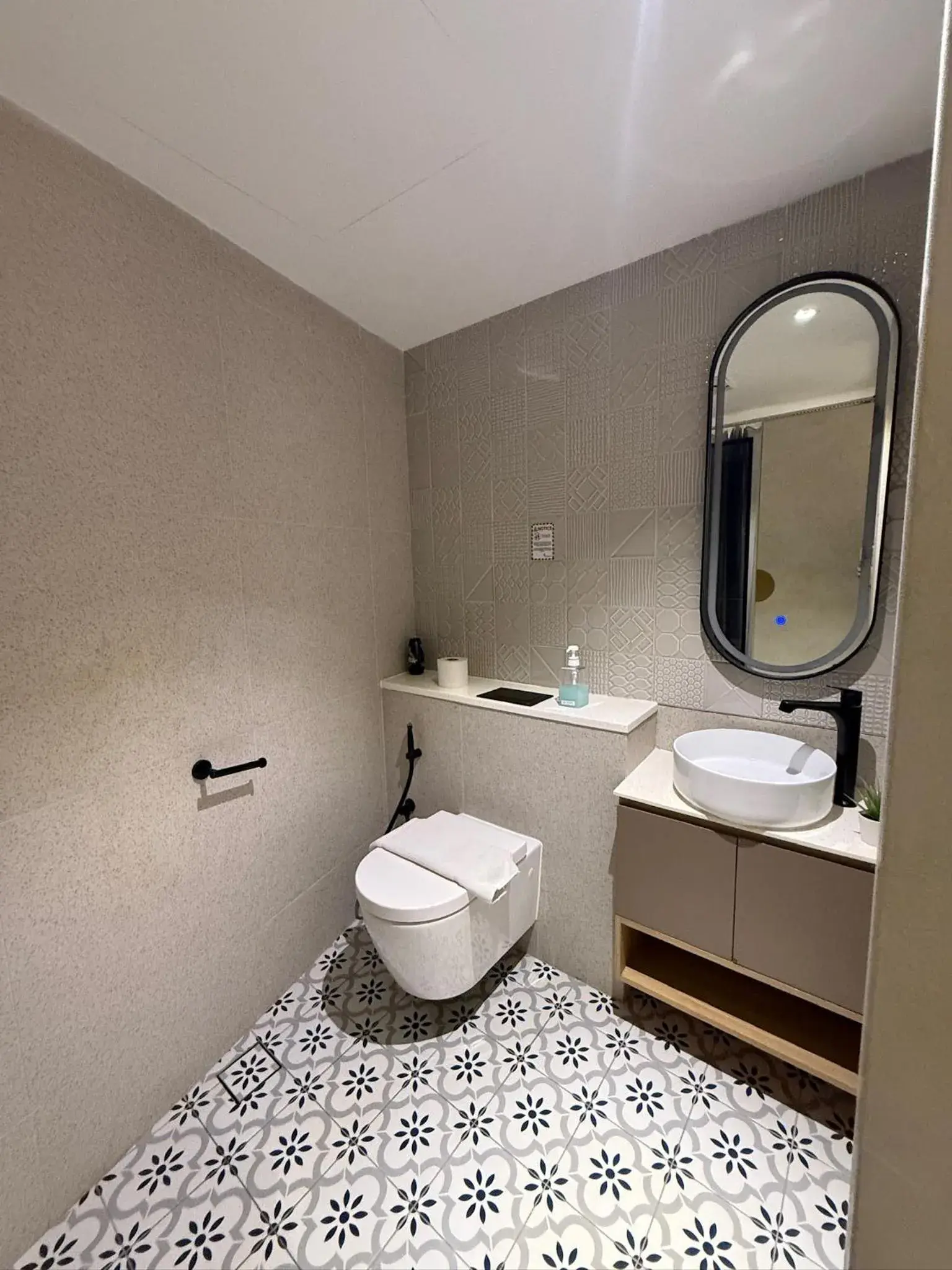 Toilet in ISA Hotel Amber Road Toilet in ISA Hotel Amber Road