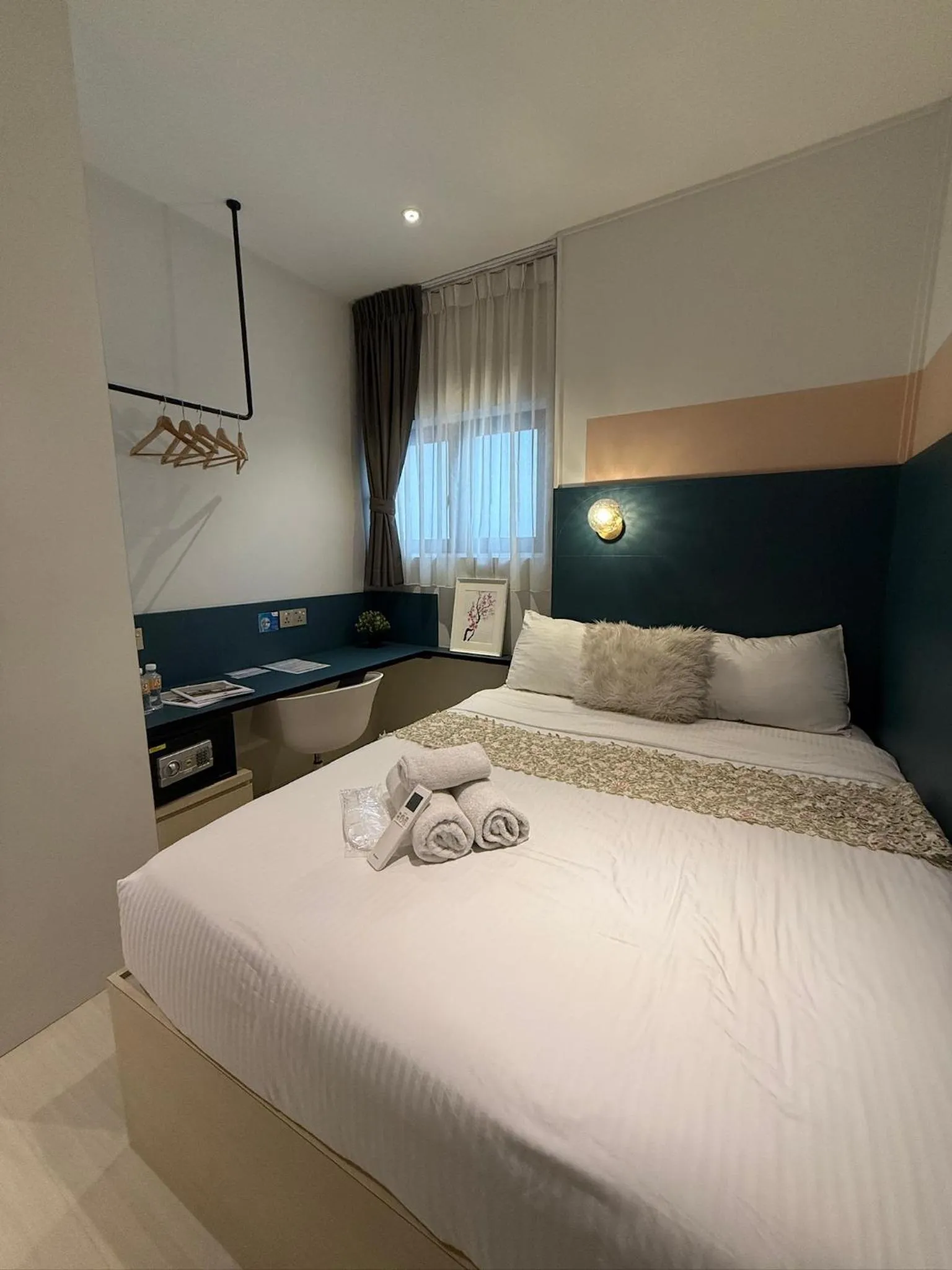 Bed in ISA Hotel Amber Road