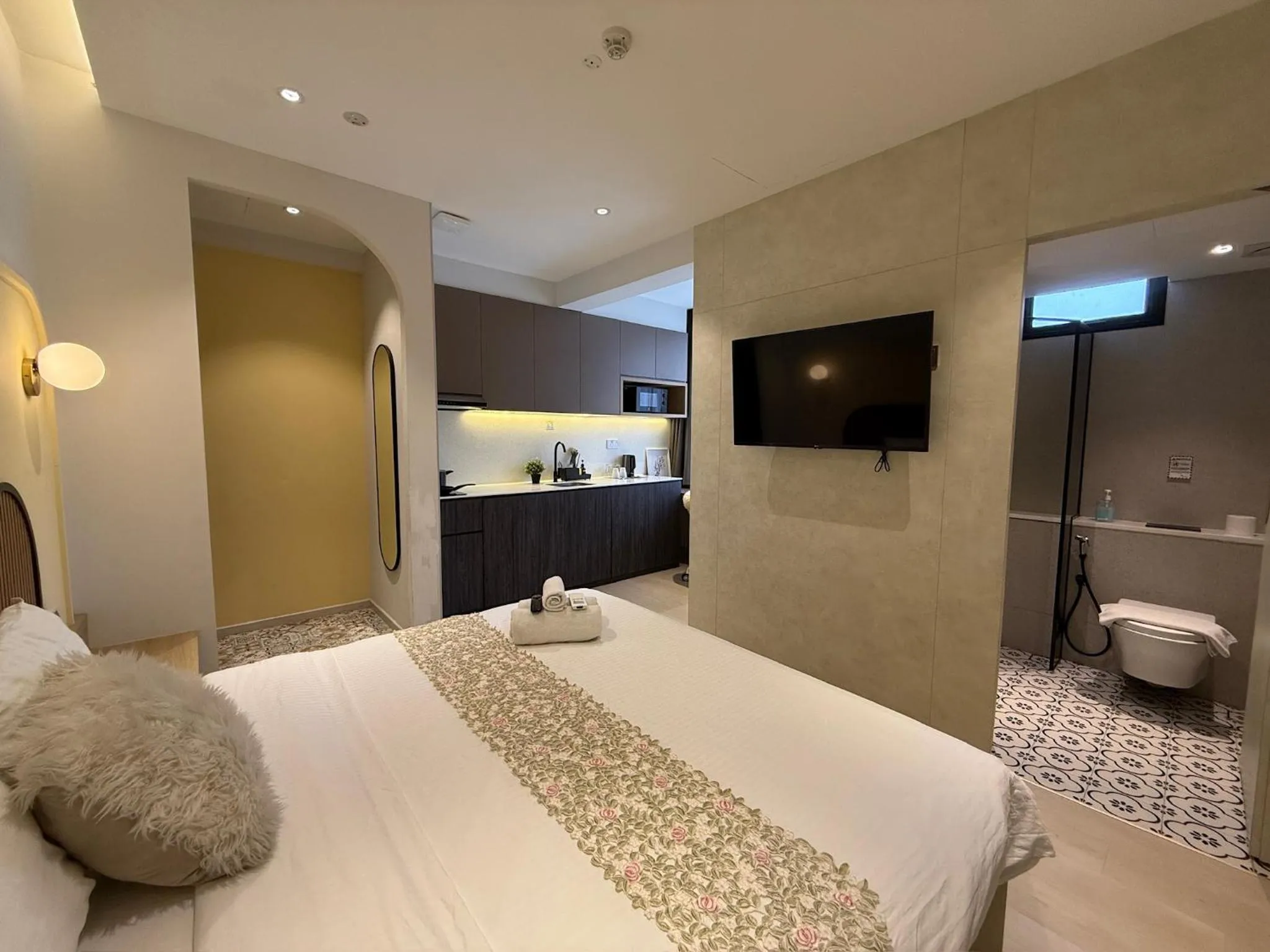 Bed in ISA Hotel Amber Road