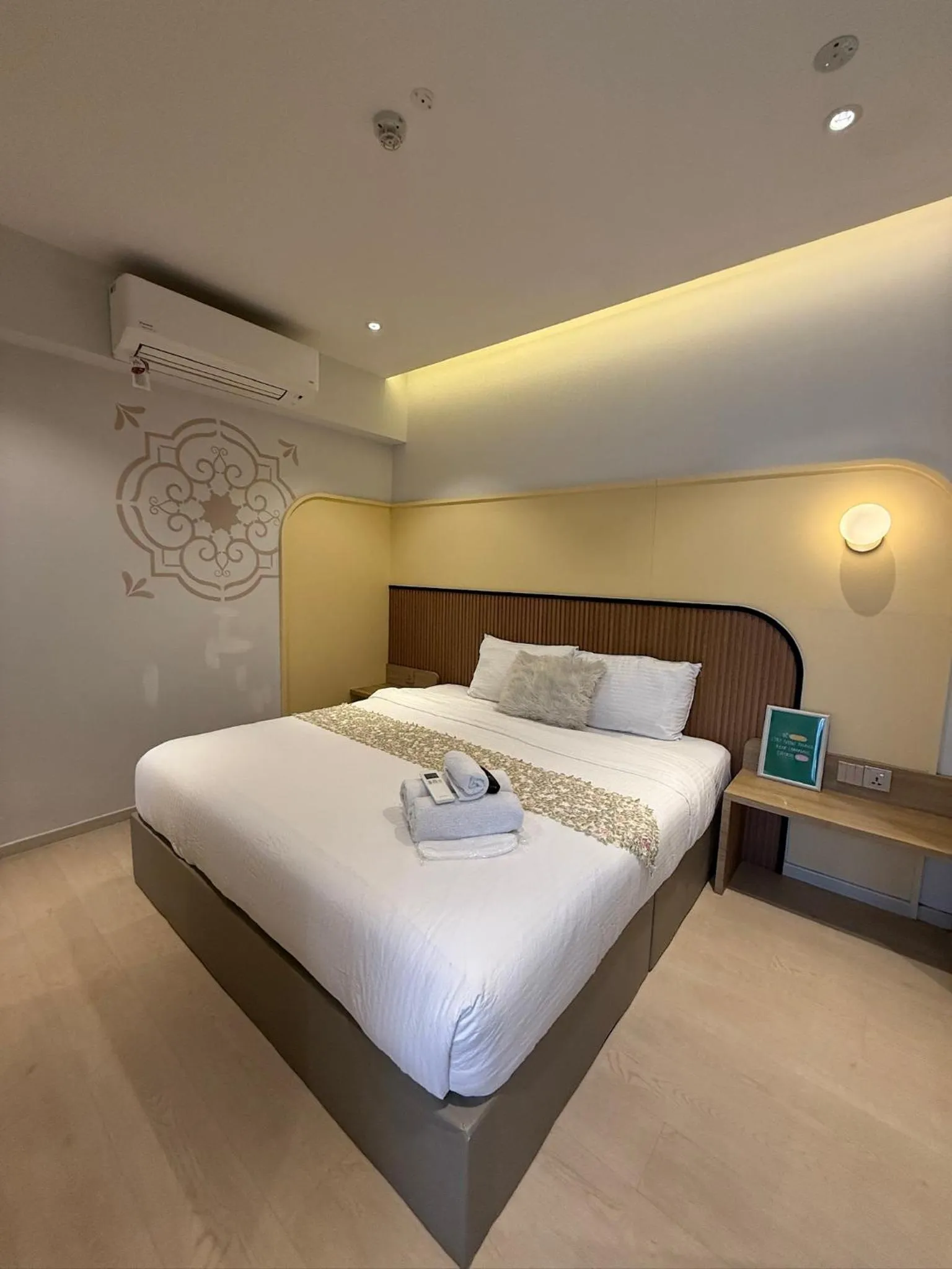 Bed in ISA Hotel Amber Road