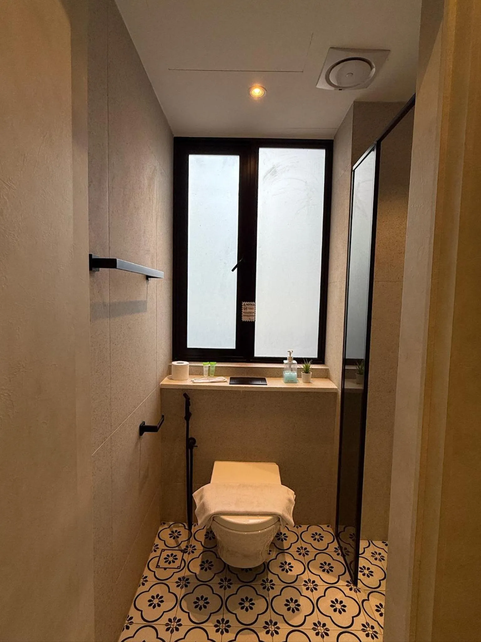 ISA Hotel Amber Road