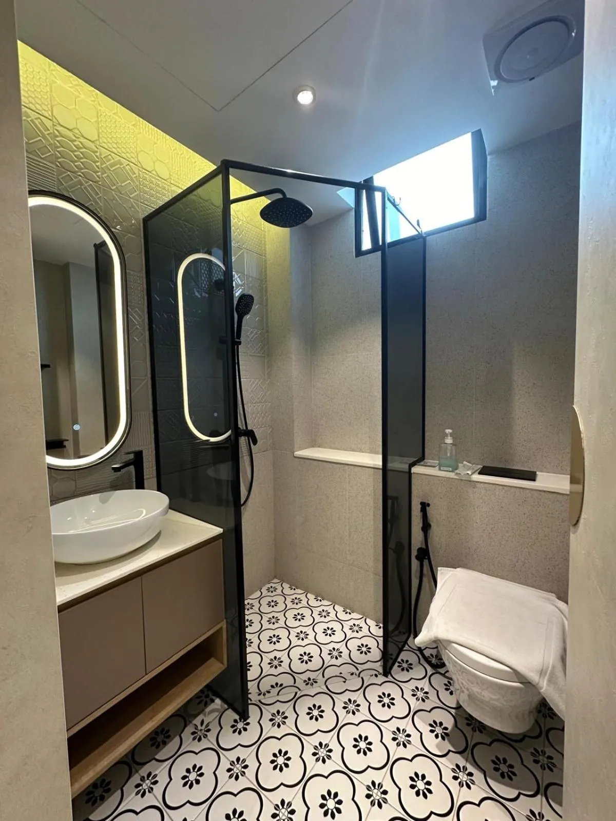 ISA Hotel Amber Road