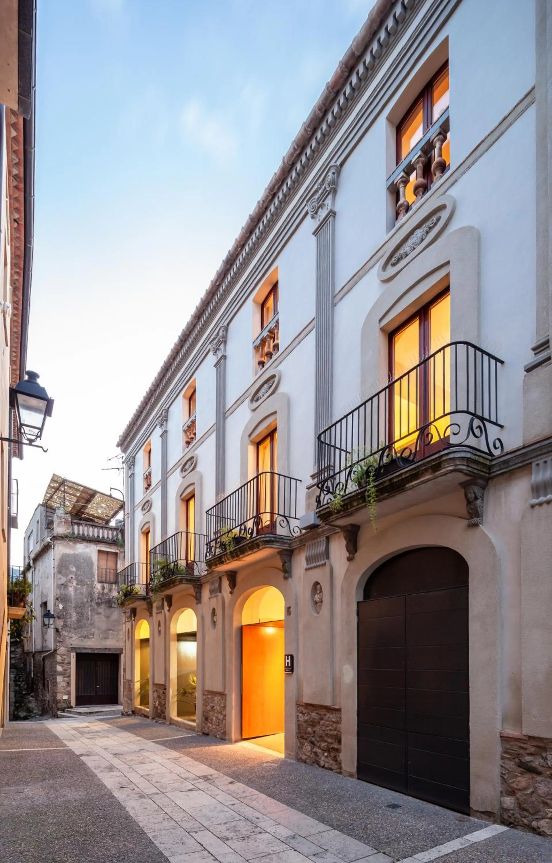 Property building in Casa Marcial (adults only)