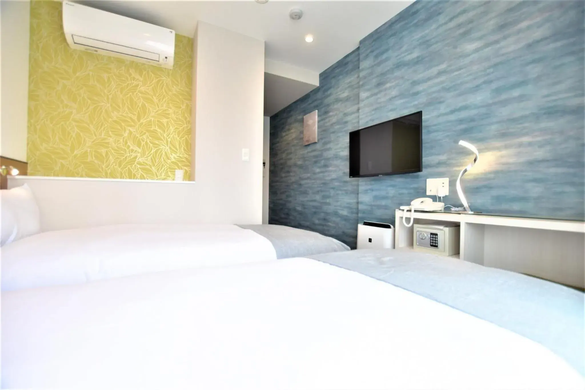 Standard Twin Room - single occupancy in ENKA NAMBA 1 HOTEL Standard Twin Room - single occupancy in ENKA NAMBA 1 HOTEL
