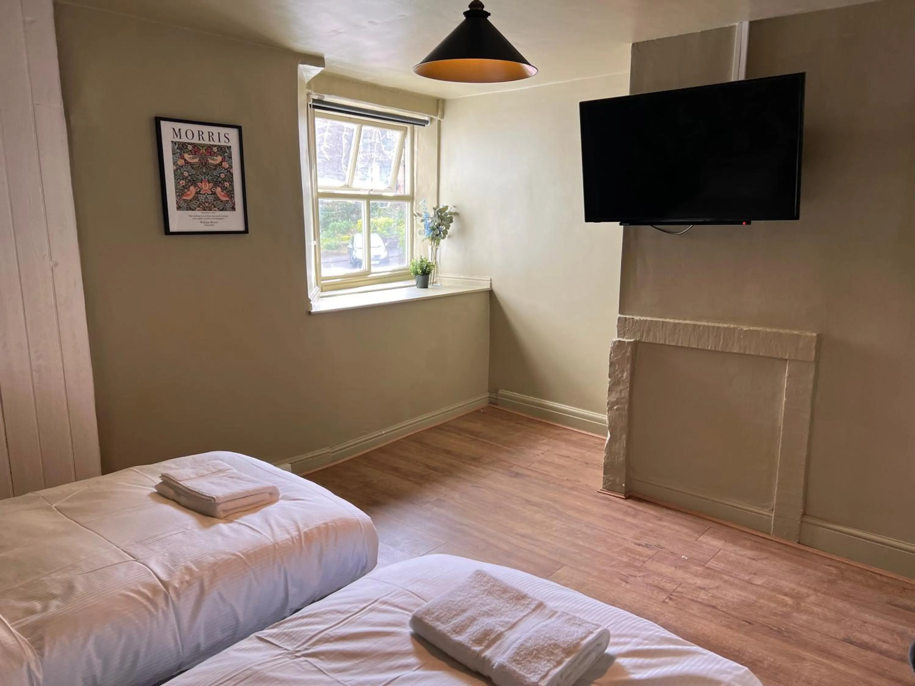 Bed in The Ring O'Bells