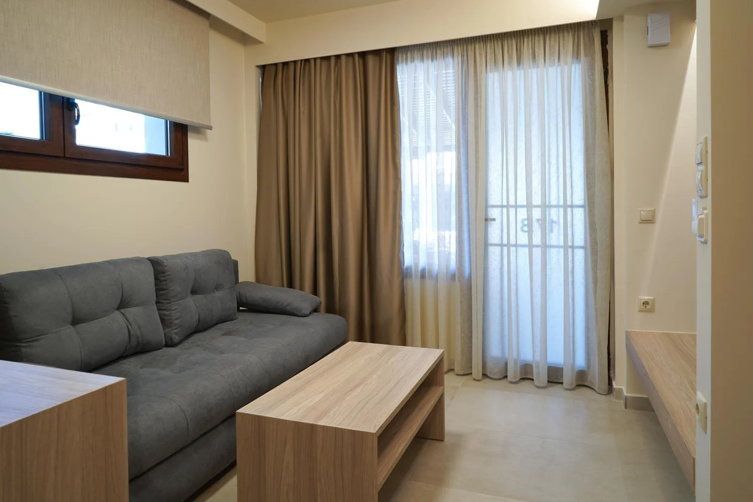 TV and multimedia in Nepheli Apartments and Studios