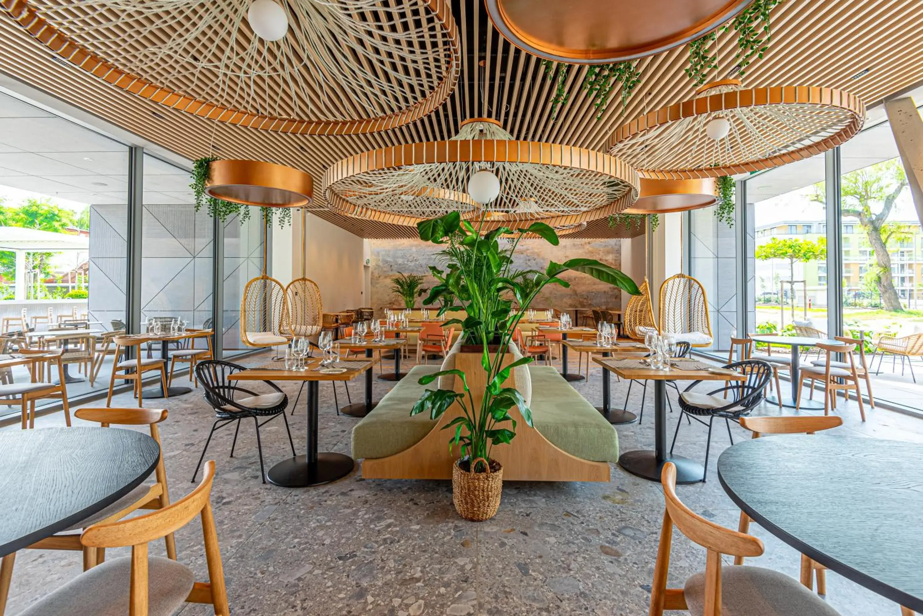 Restaurant/places to eat in REED Boutique HOTEL & BISTRO Restaurant/places to eat in REED Boutique HOTEL & BISTRO