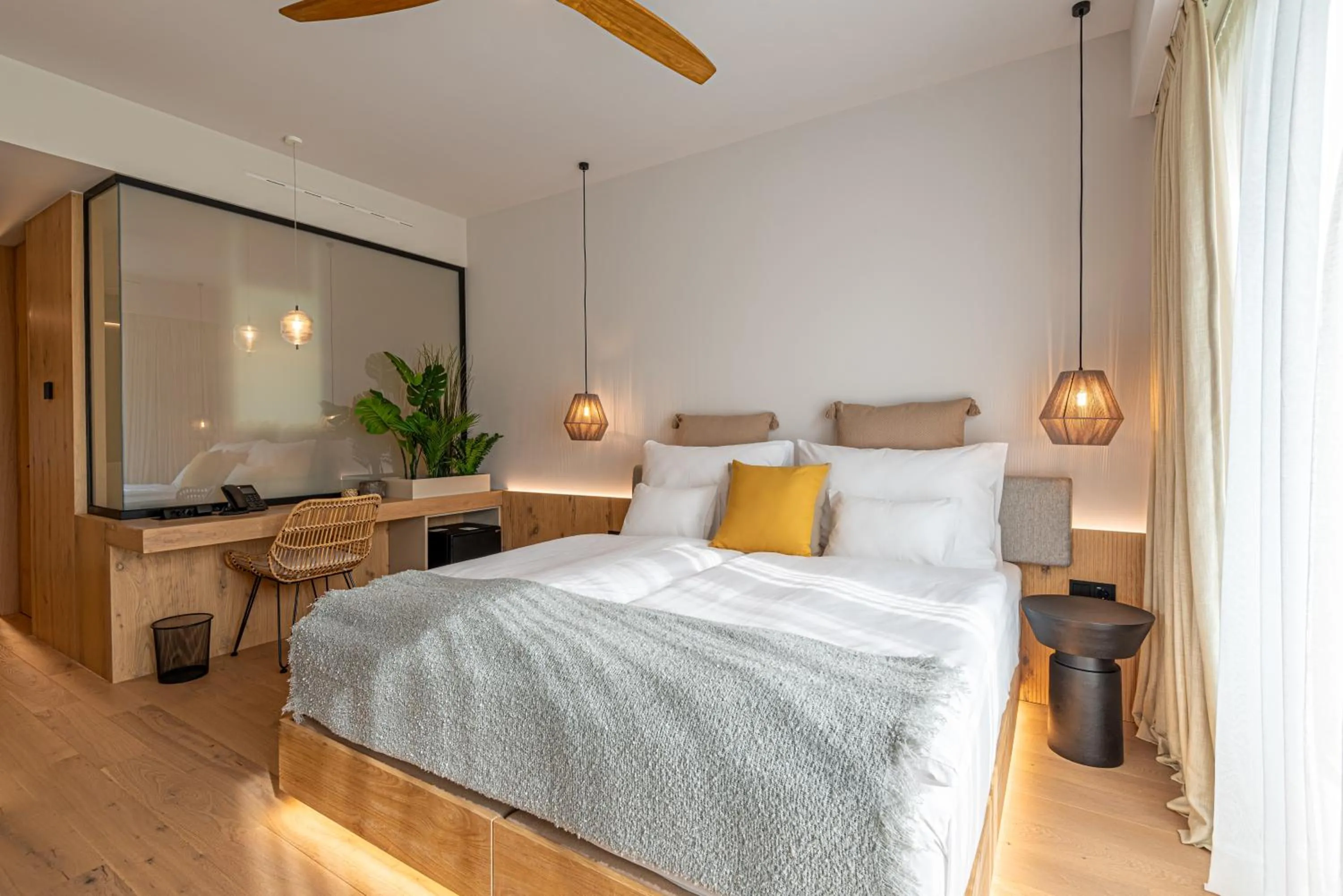 Photo of the whole room, Bed in REED Boutique HOTEL & BISTRO