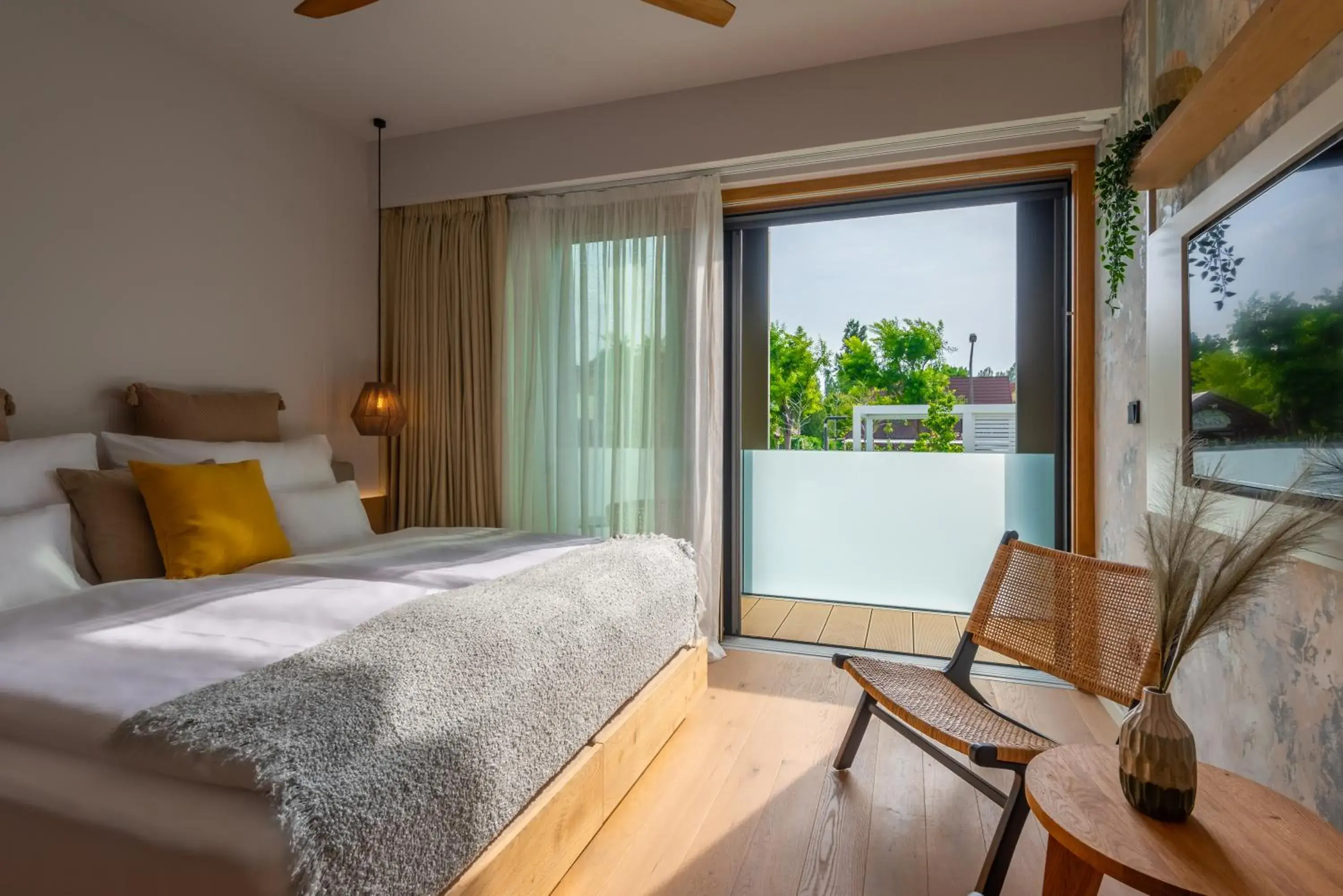 Bedroom, Bed in REED Boutique HOTEL & BISTRO Bedroom, Bed in REED Boutique HOTEL & BISTRO