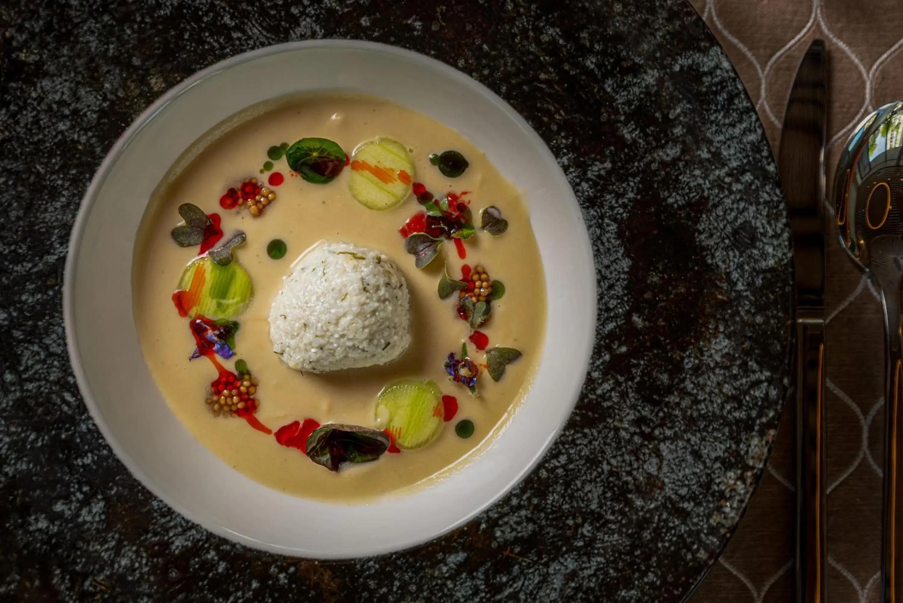 Food in REED Boutique HOTEL & BISTRO Food in REED Boutique HOTEL & BISTRO