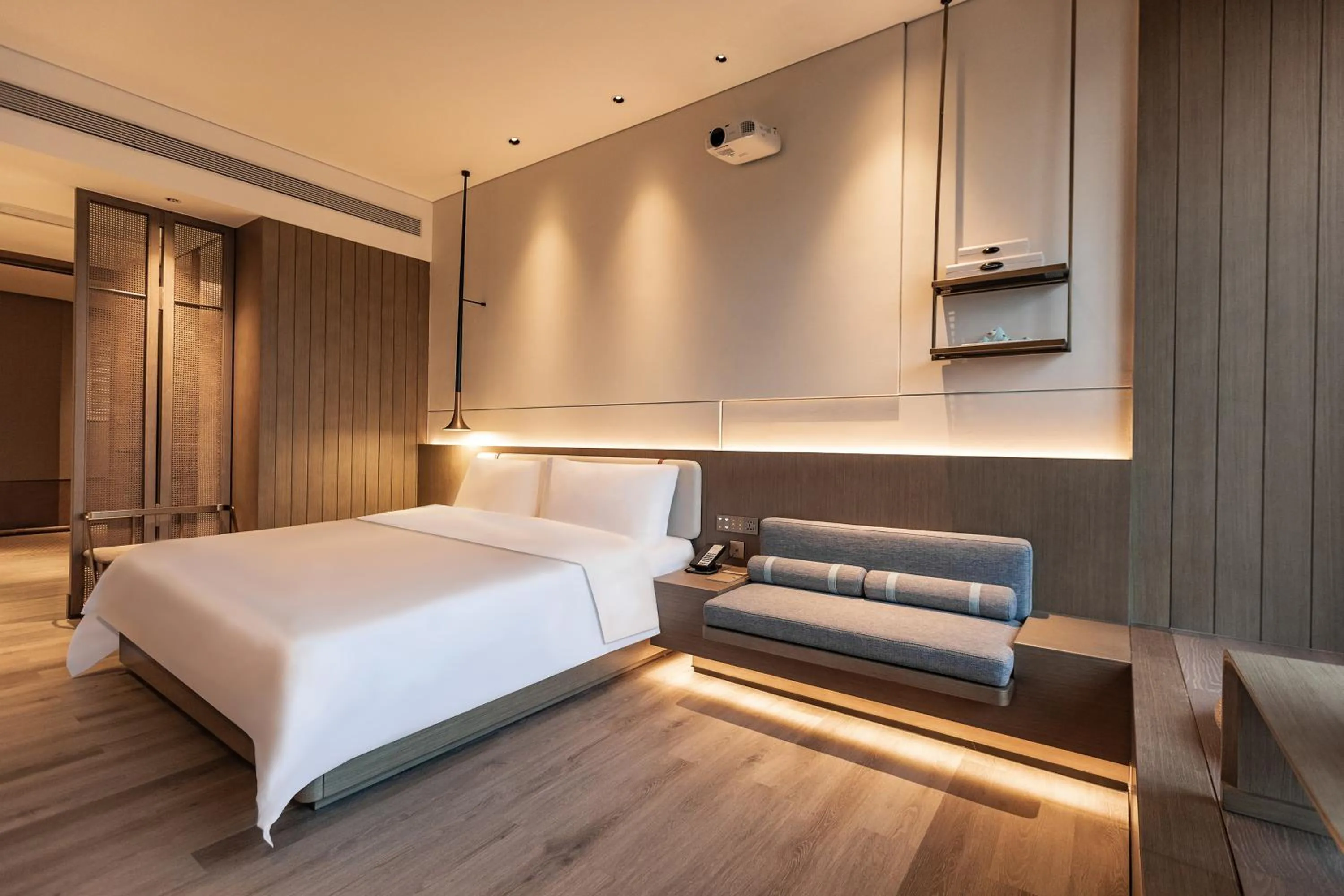 Bed in Wyndham Garden Gaozhou