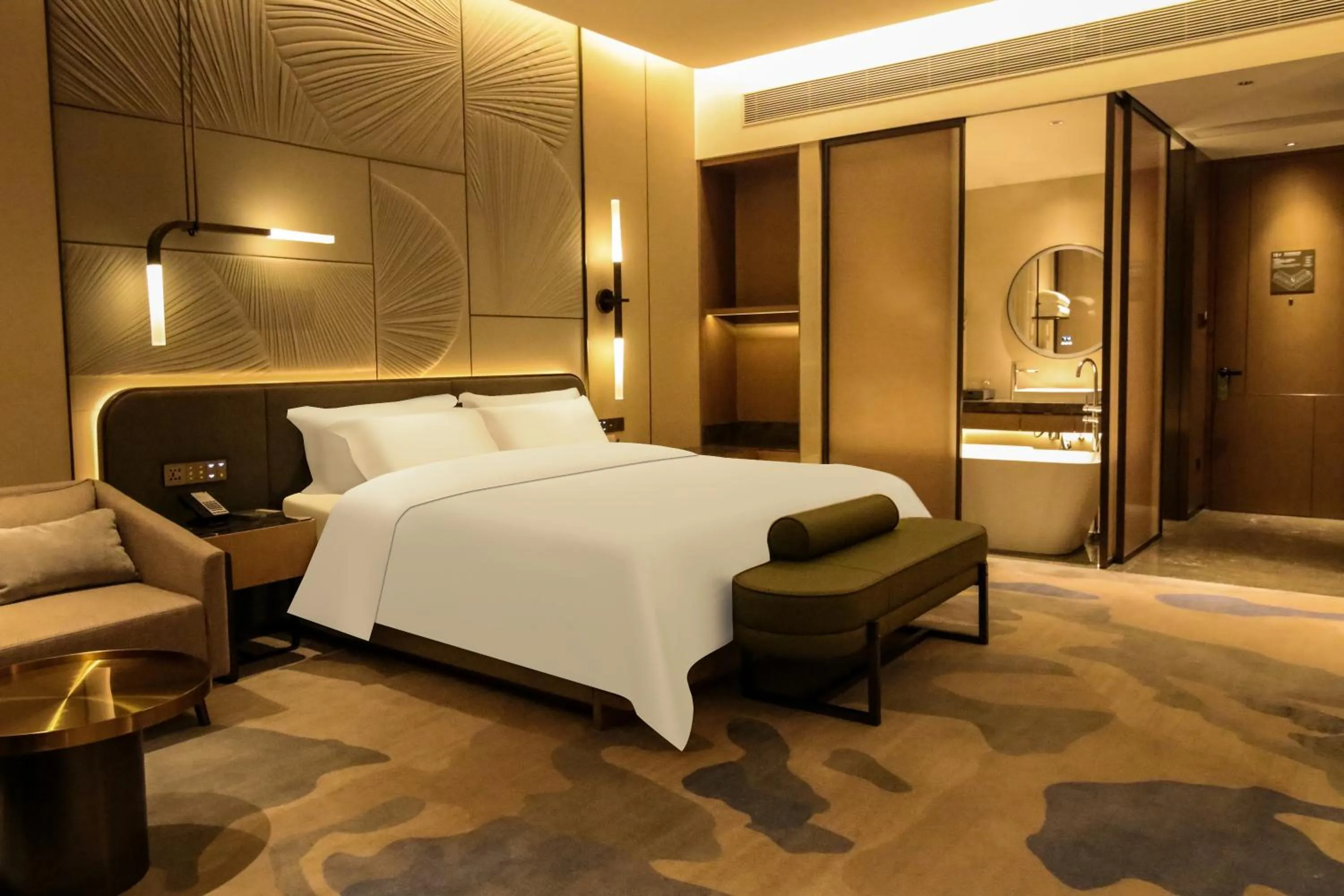 Bed in Wyndham Garden Gaozhou