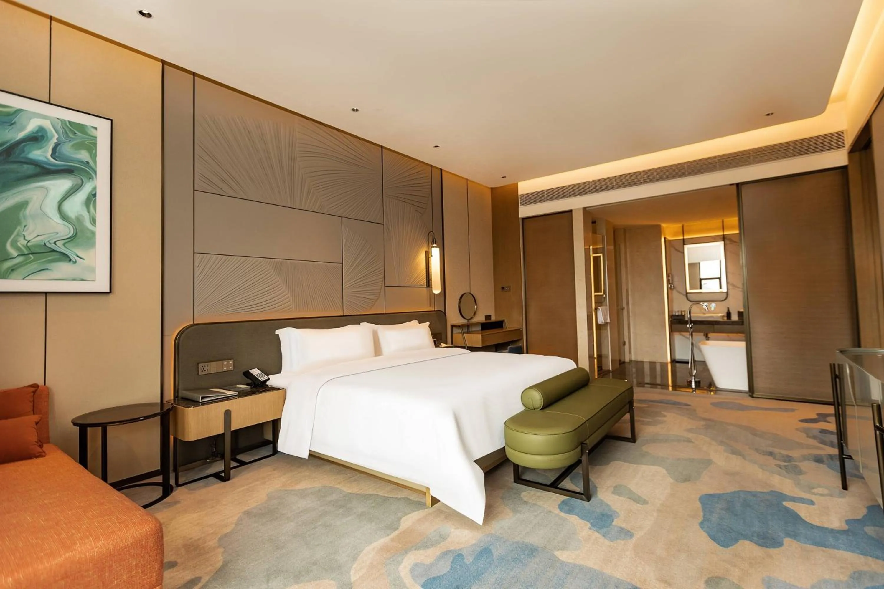 Bedroom, Bed in Wyndham Garden Gaozhou