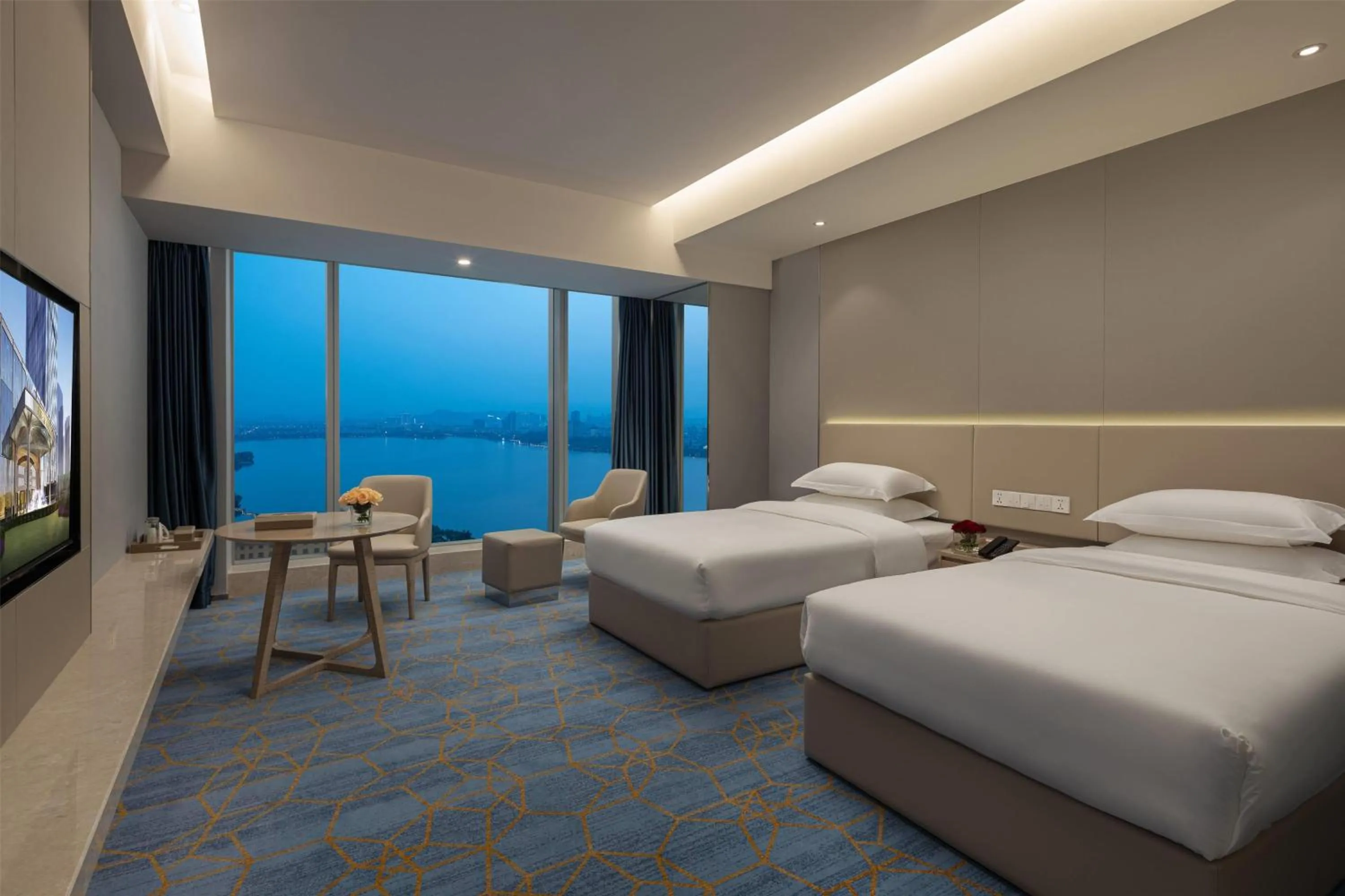 Photo of the whole room, Bed in Wyndham Shaoxing Keqiao