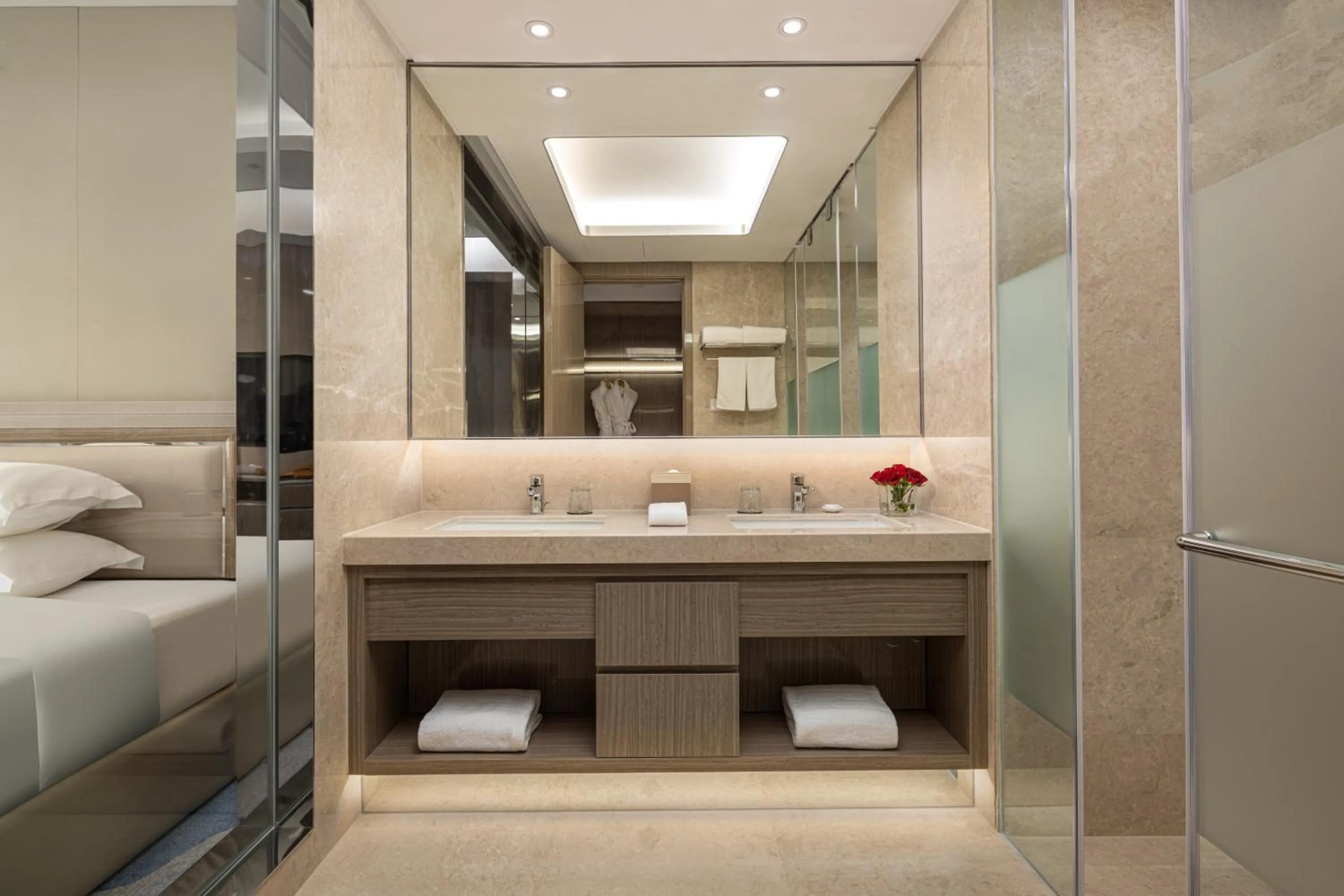 Shower in Wyndham Shaoxing Keqiao