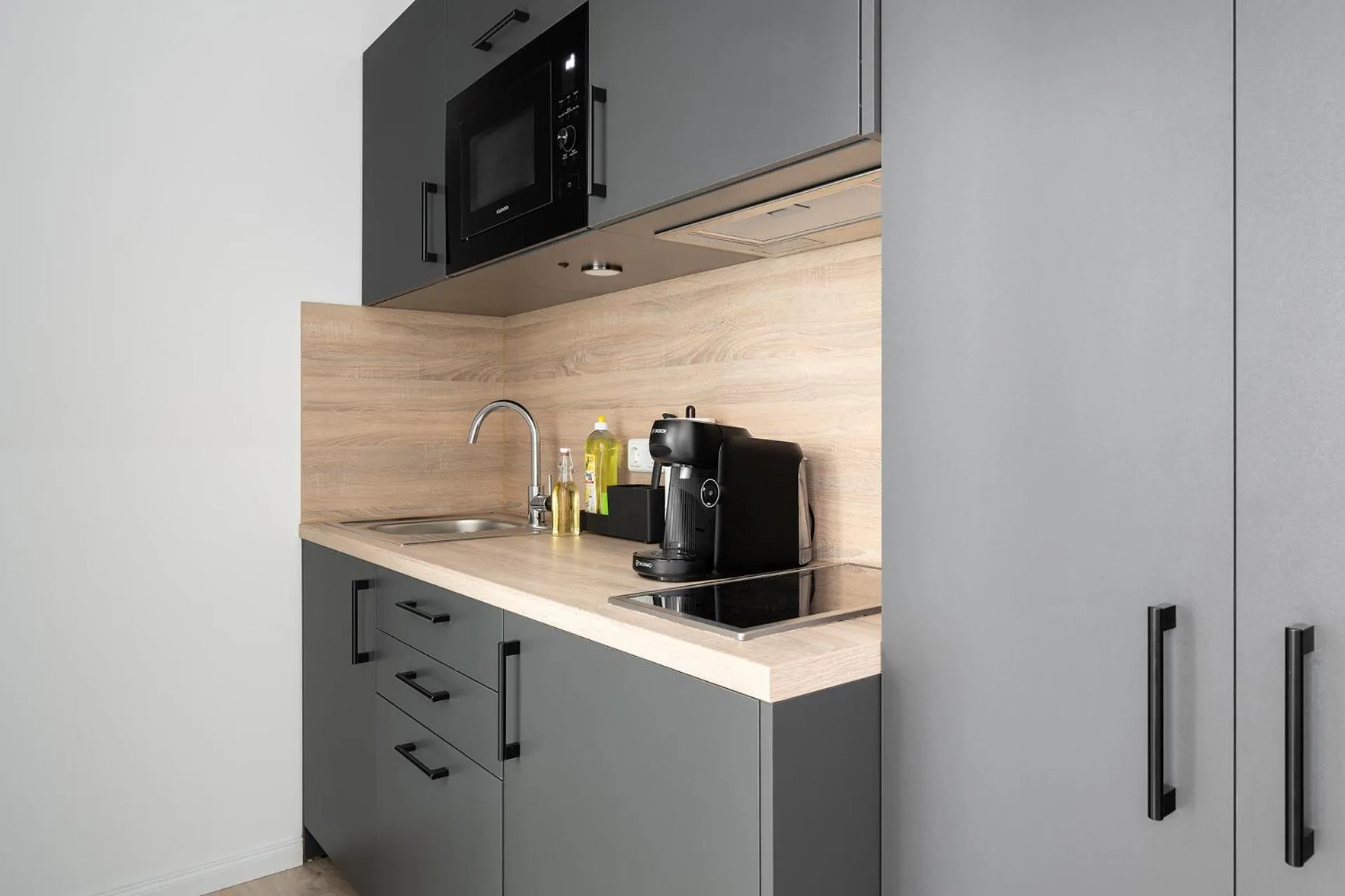 Servus Apartments by Homaris