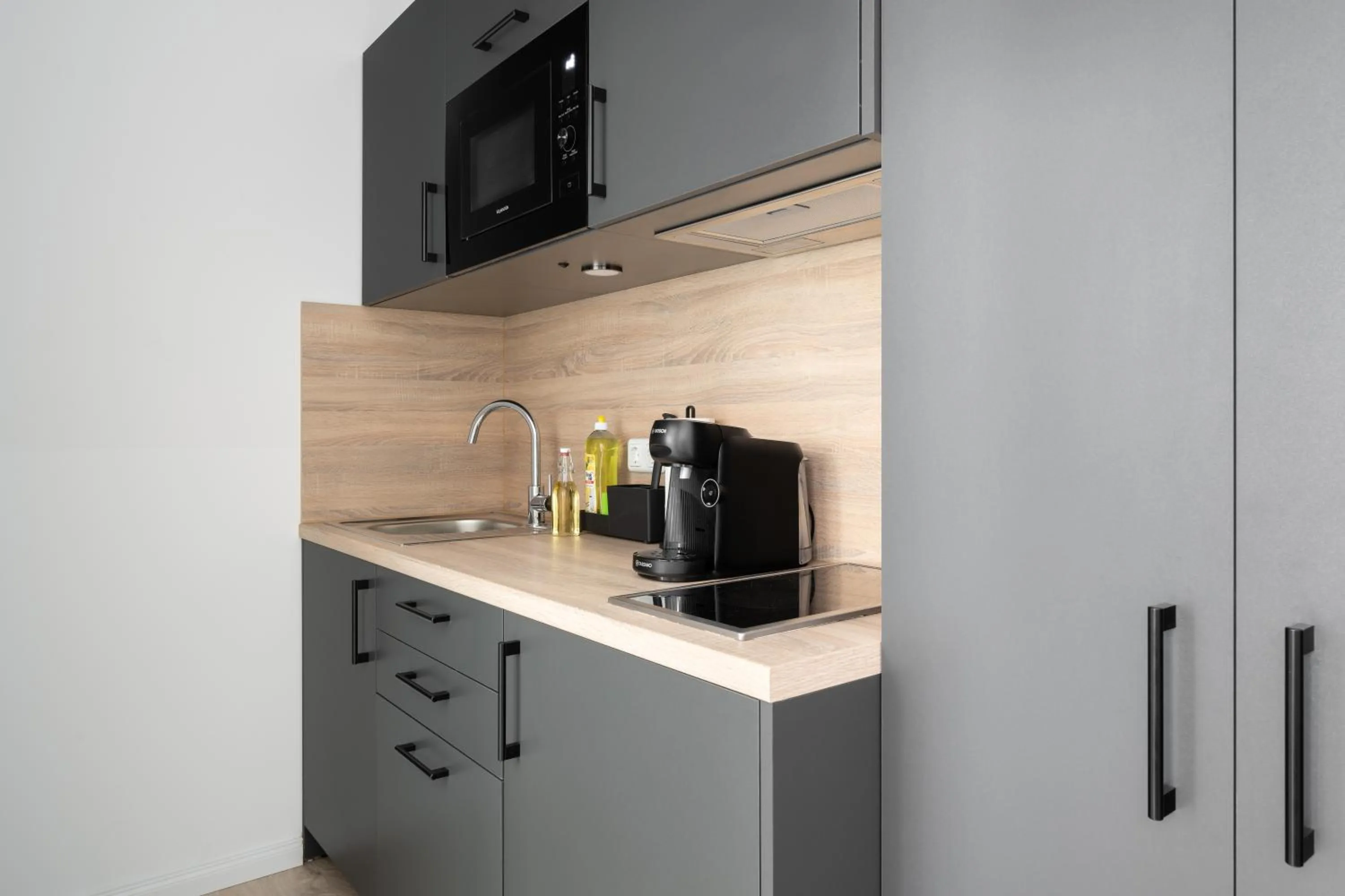 Servus Apartments by Homaris