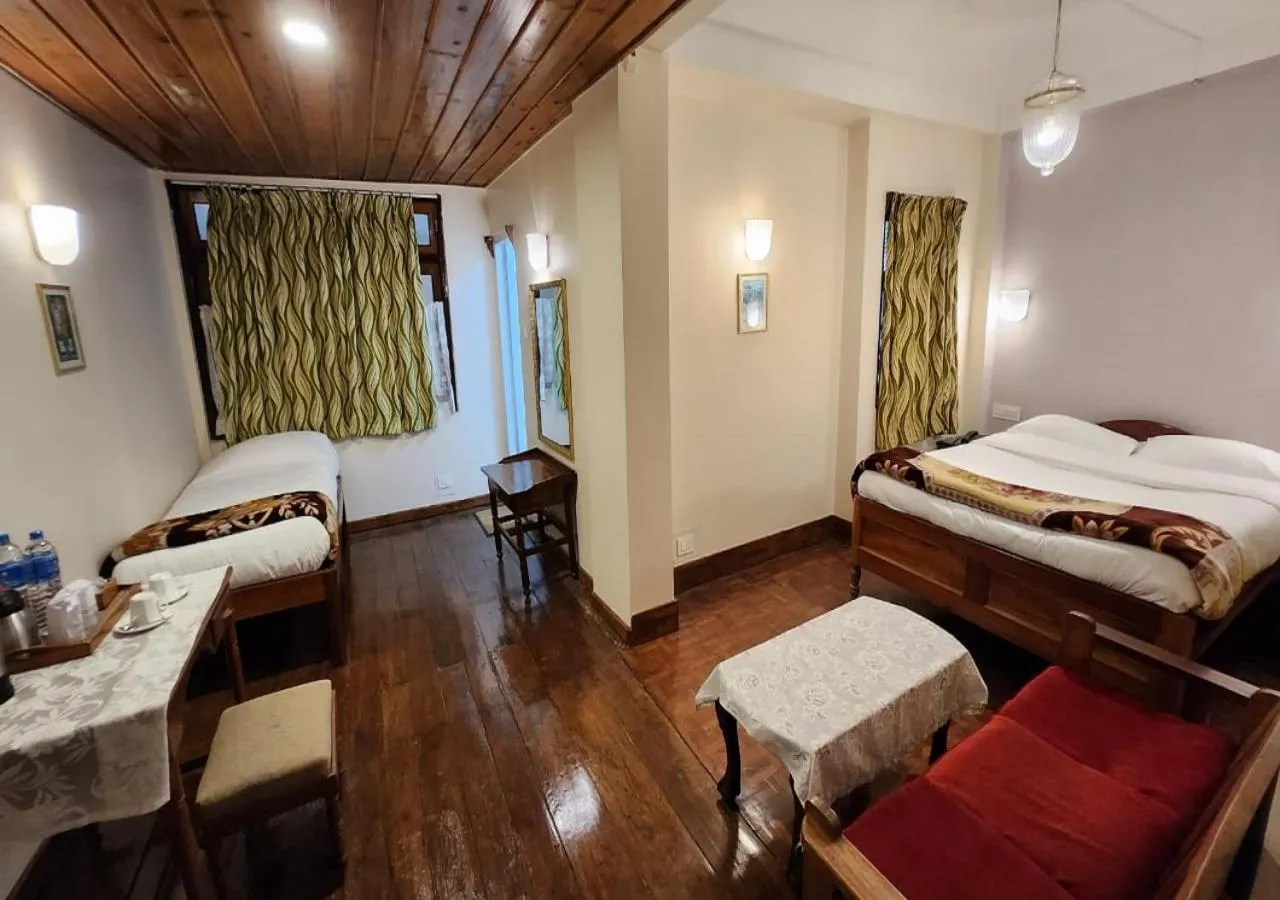 Bed in Ivanhoe Hotel (A Heritage Property)