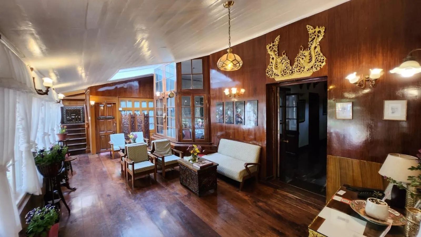 Lobby or reception in Ivanhoe Hotel (A Heritage Property)