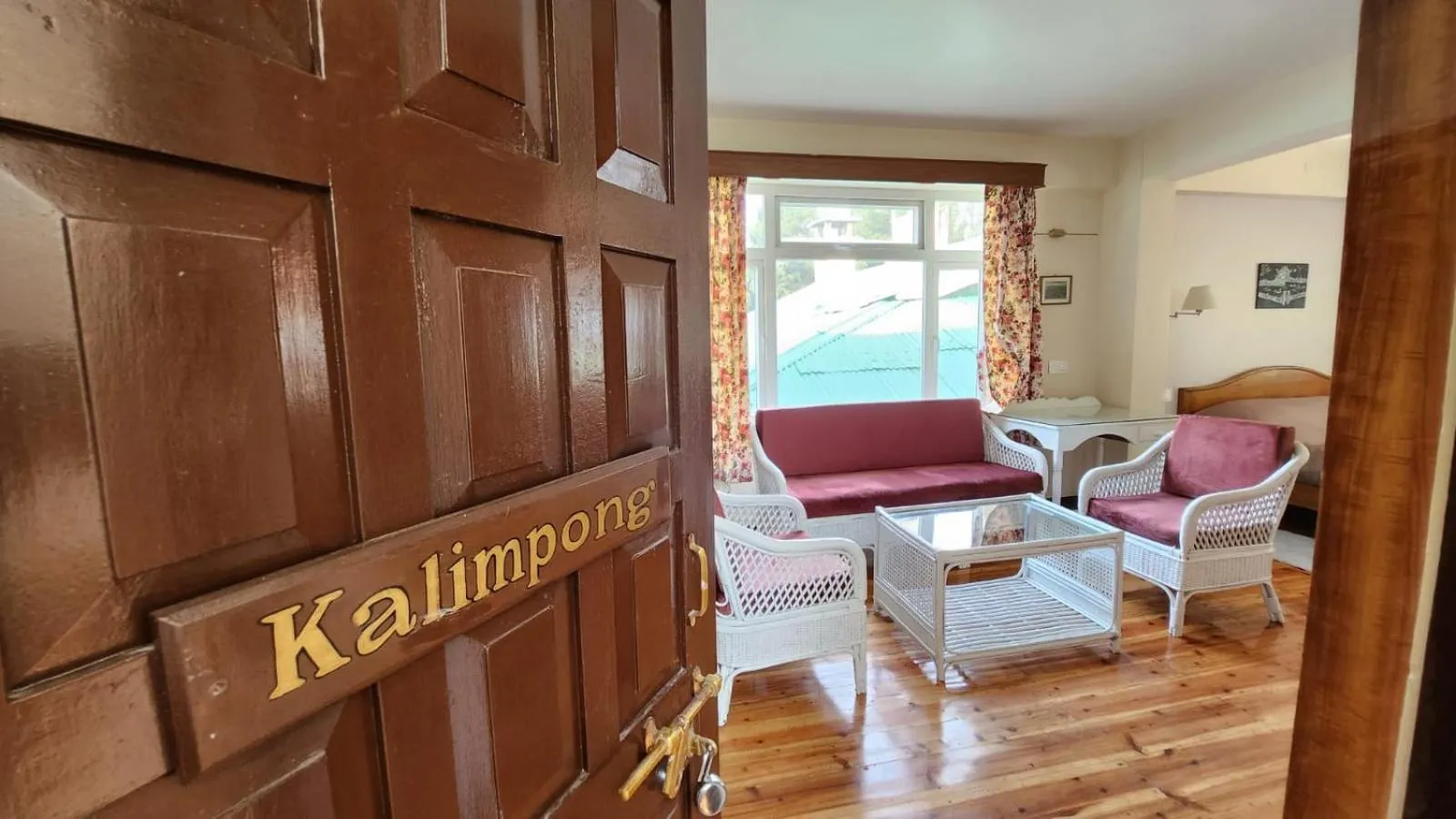 Logo/Certificate/Sign in Ivanhoe Hotel (A Heritage Property)