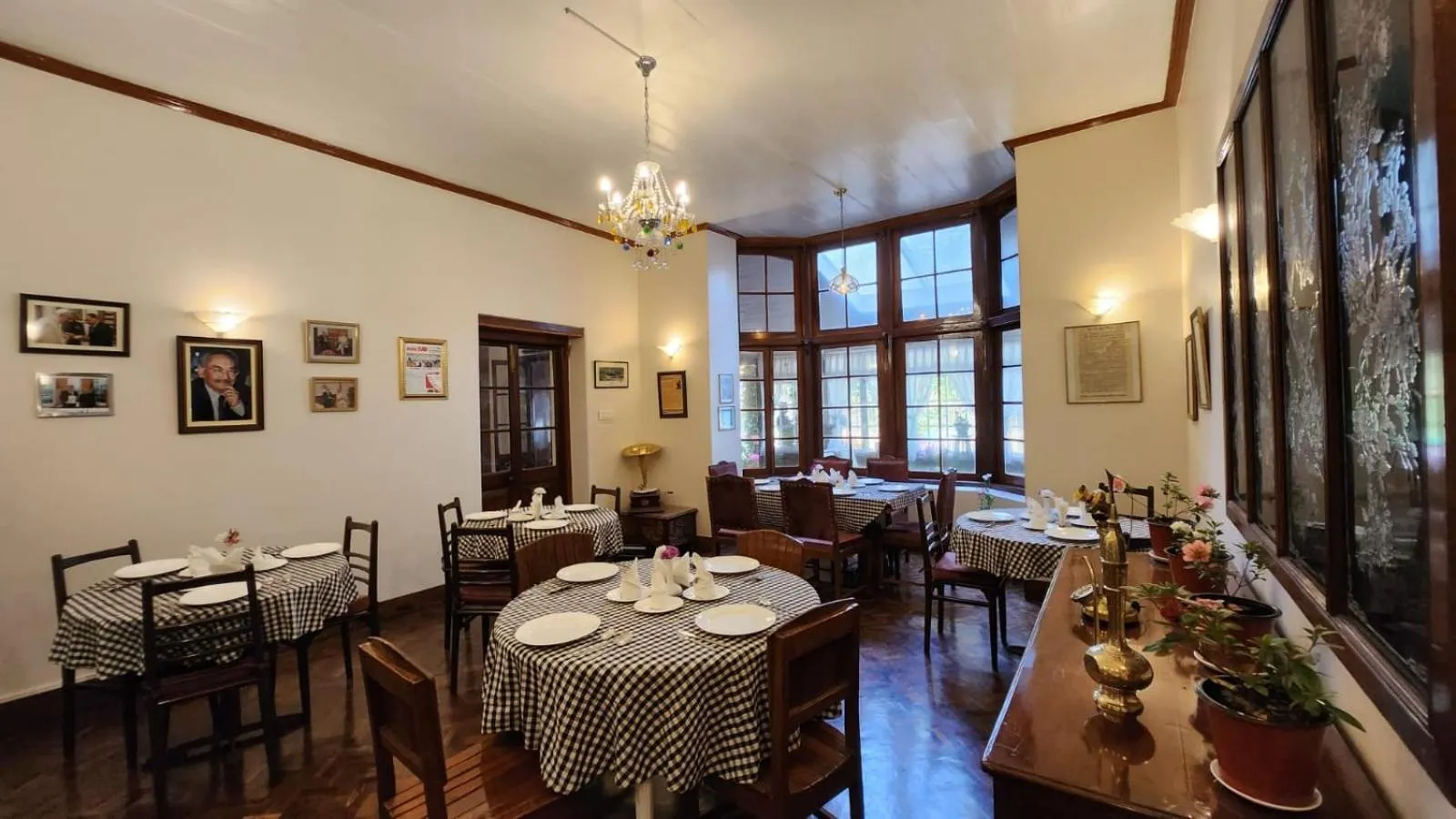 Dining area in Ivanhoe Hotel (A Heritage Property)