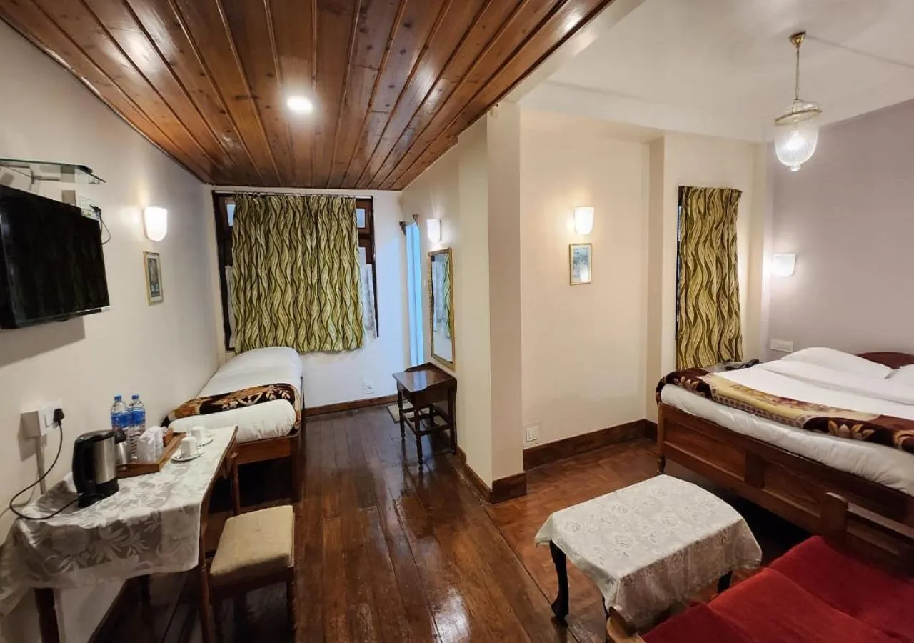 Bed in Ivanhoe Hotel (A Heritage Property)