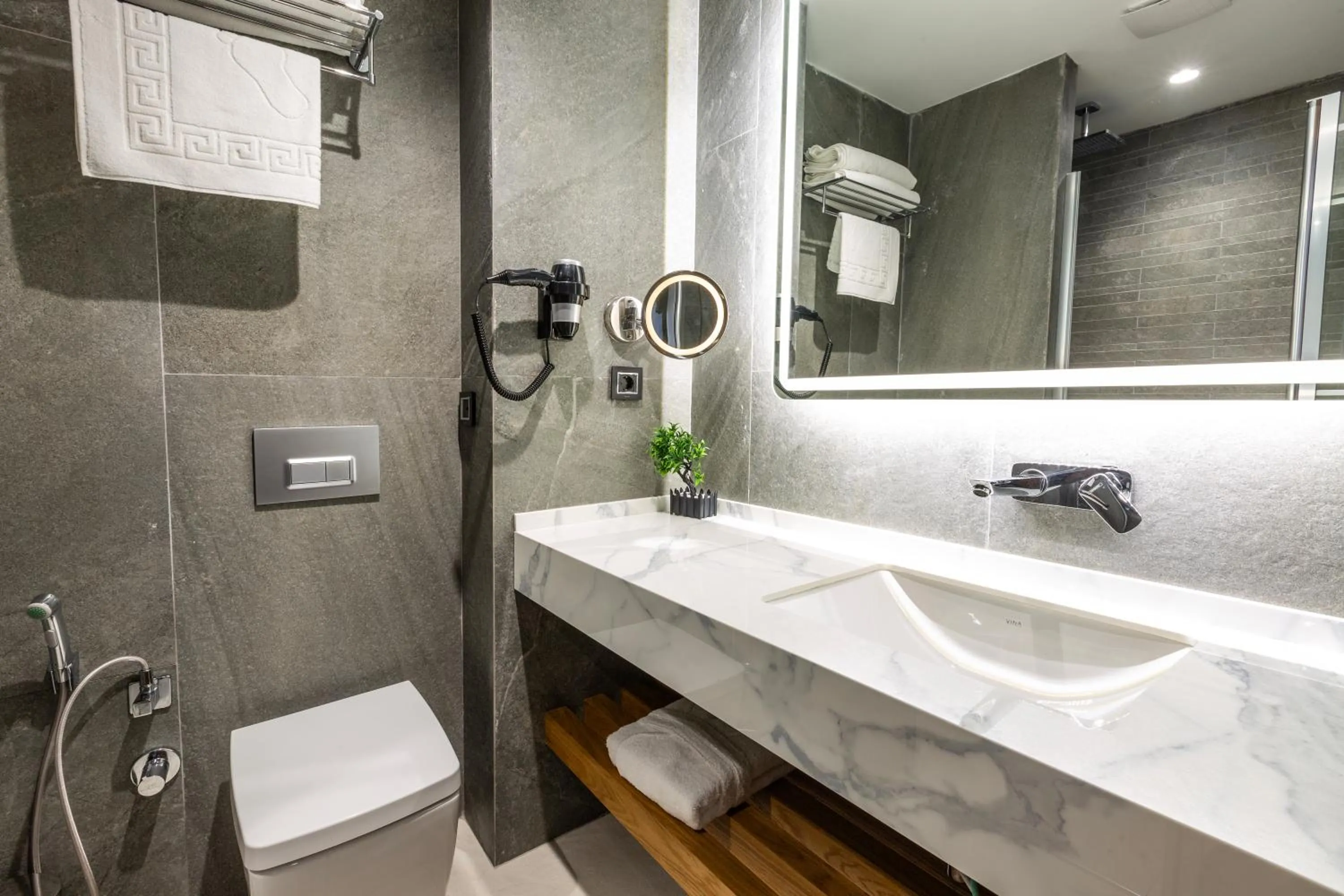 Bathroom in North Star Hotel