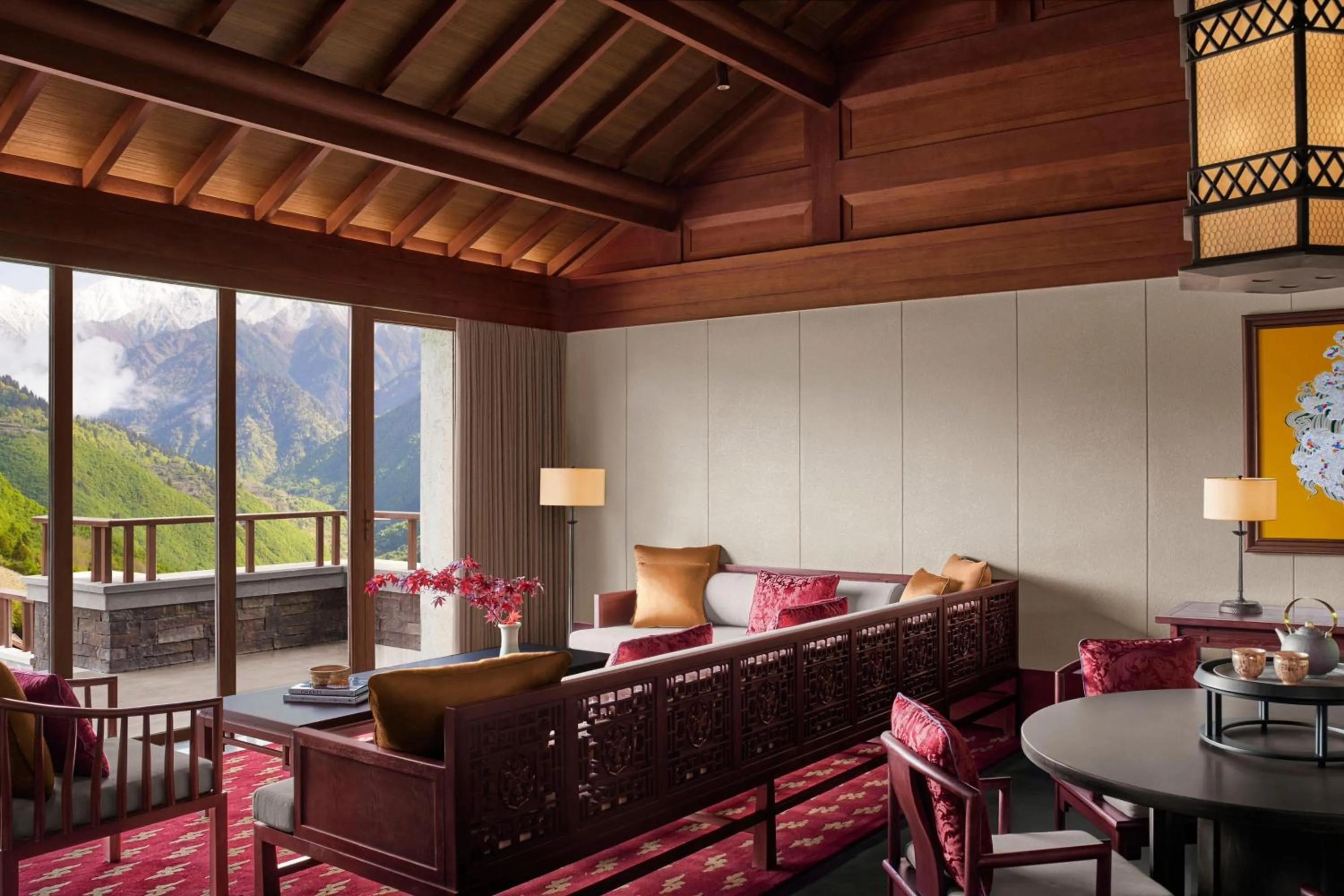 Living room in Rissai Valley, a Ritz-Carlton Reserve