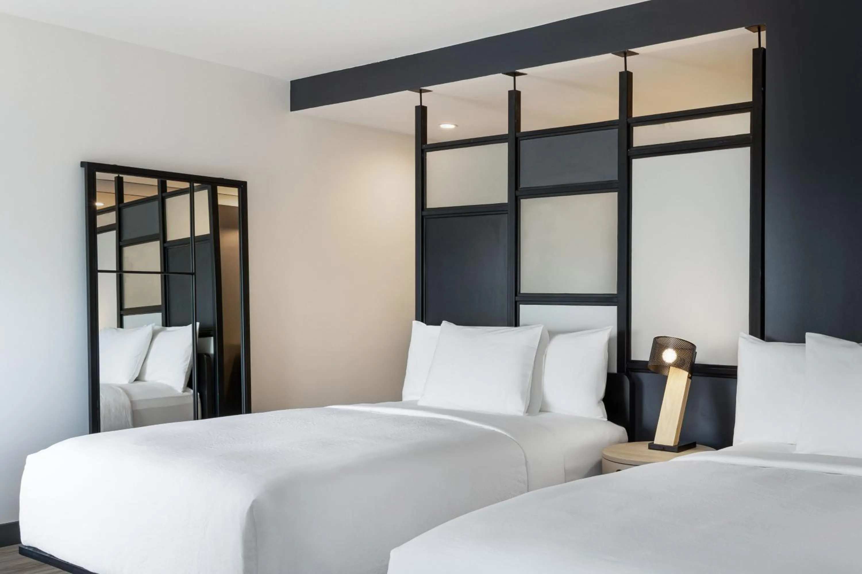 Photo of the whole room, Bed in Aloft San Pedro Sula