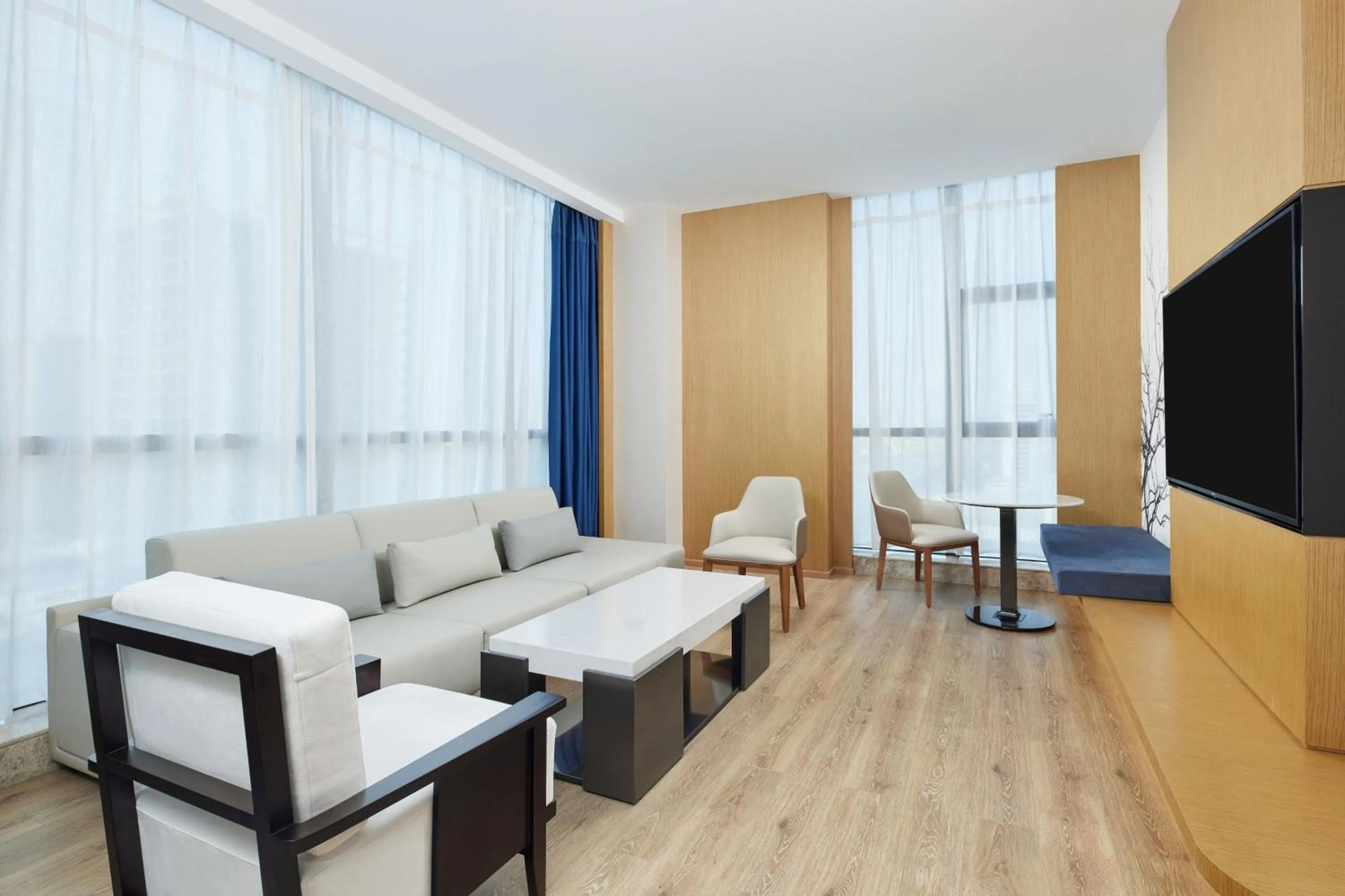 Living room in Fairfield by Marriott Zibo