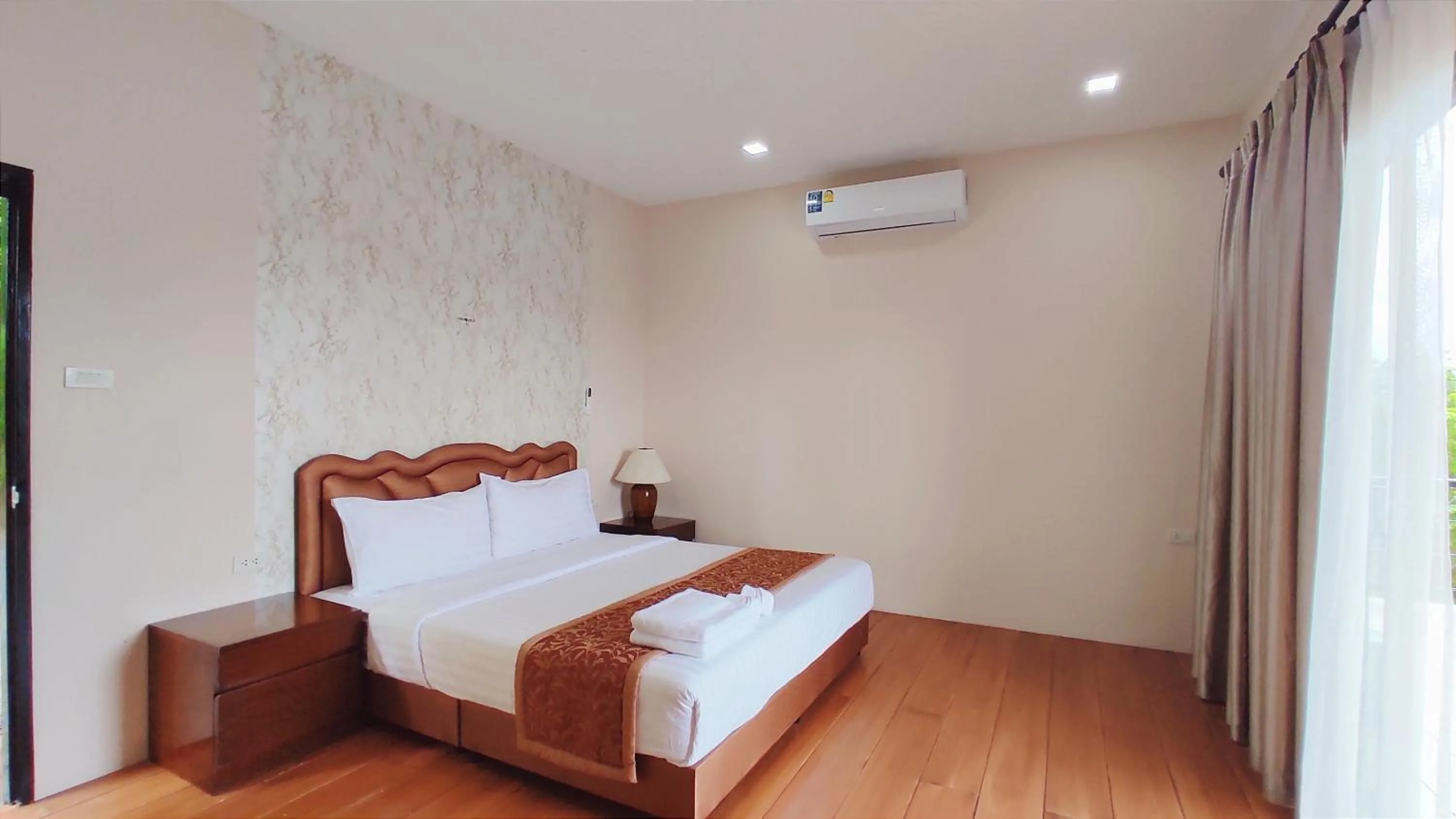 Bed in So View Phuket Resort