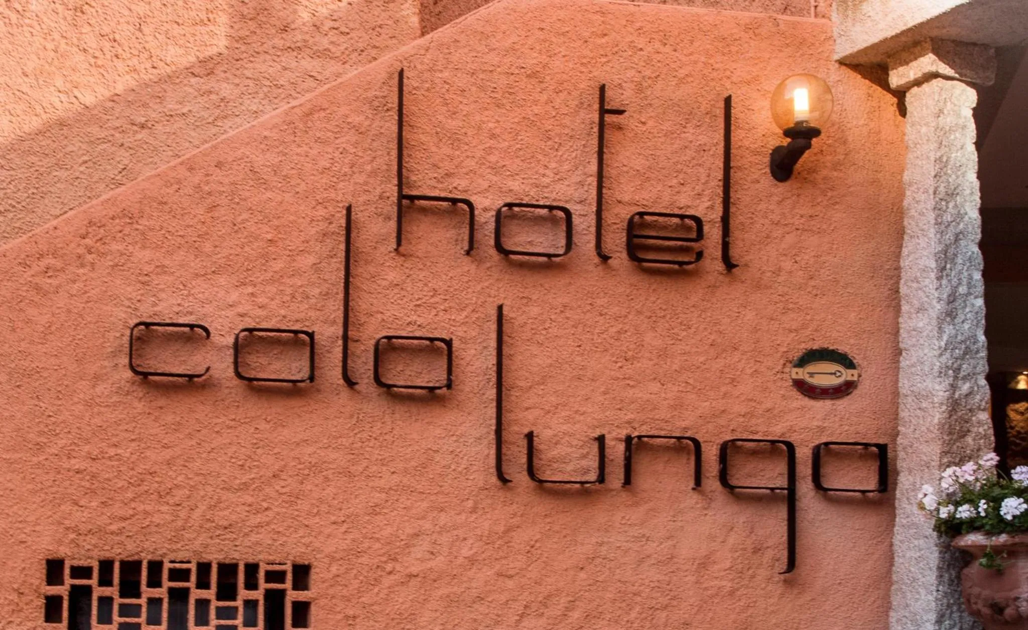 Facade/entrance in Hotel Cala Lunga