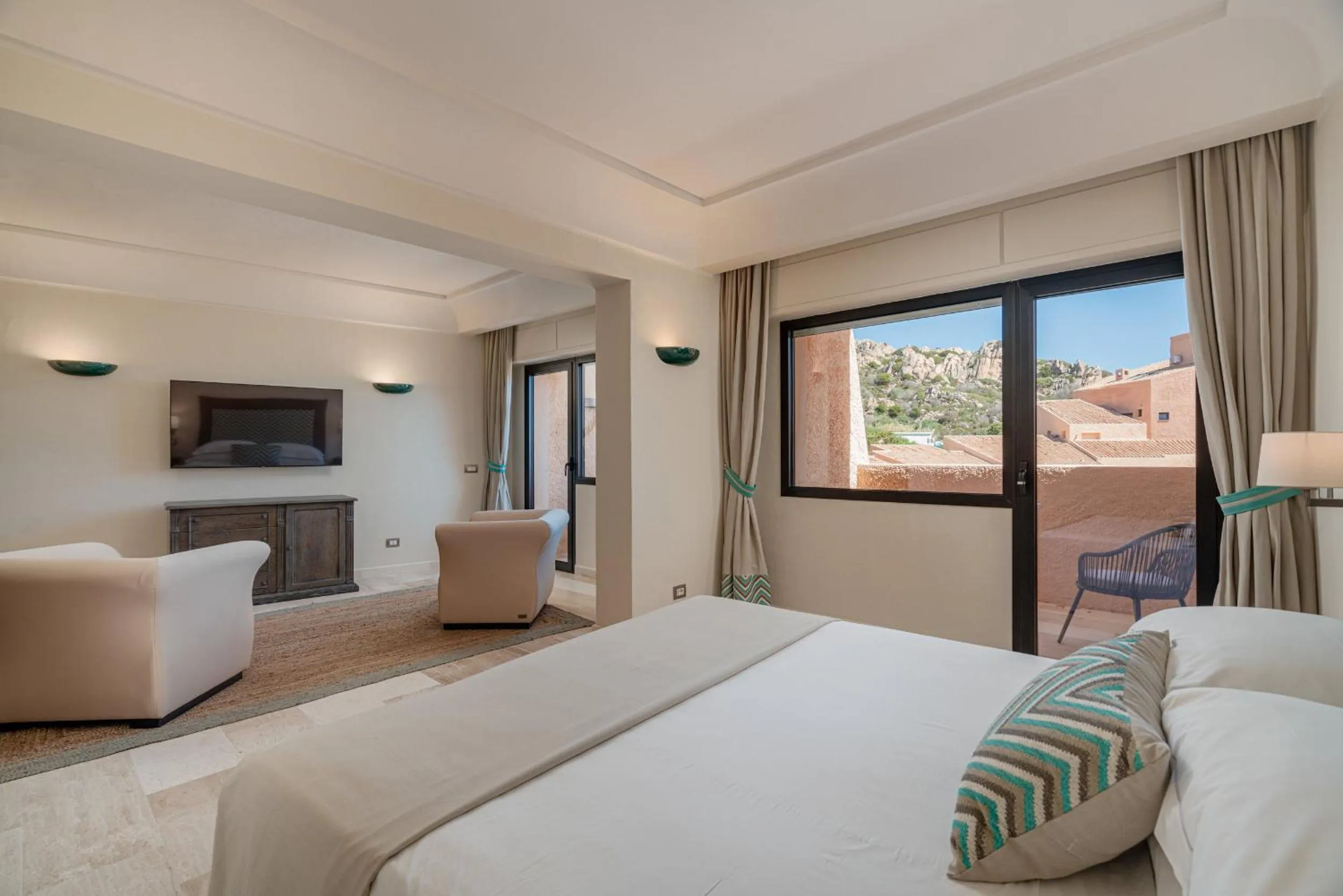 Bedroom, Bed in Hotel Cala Lunga