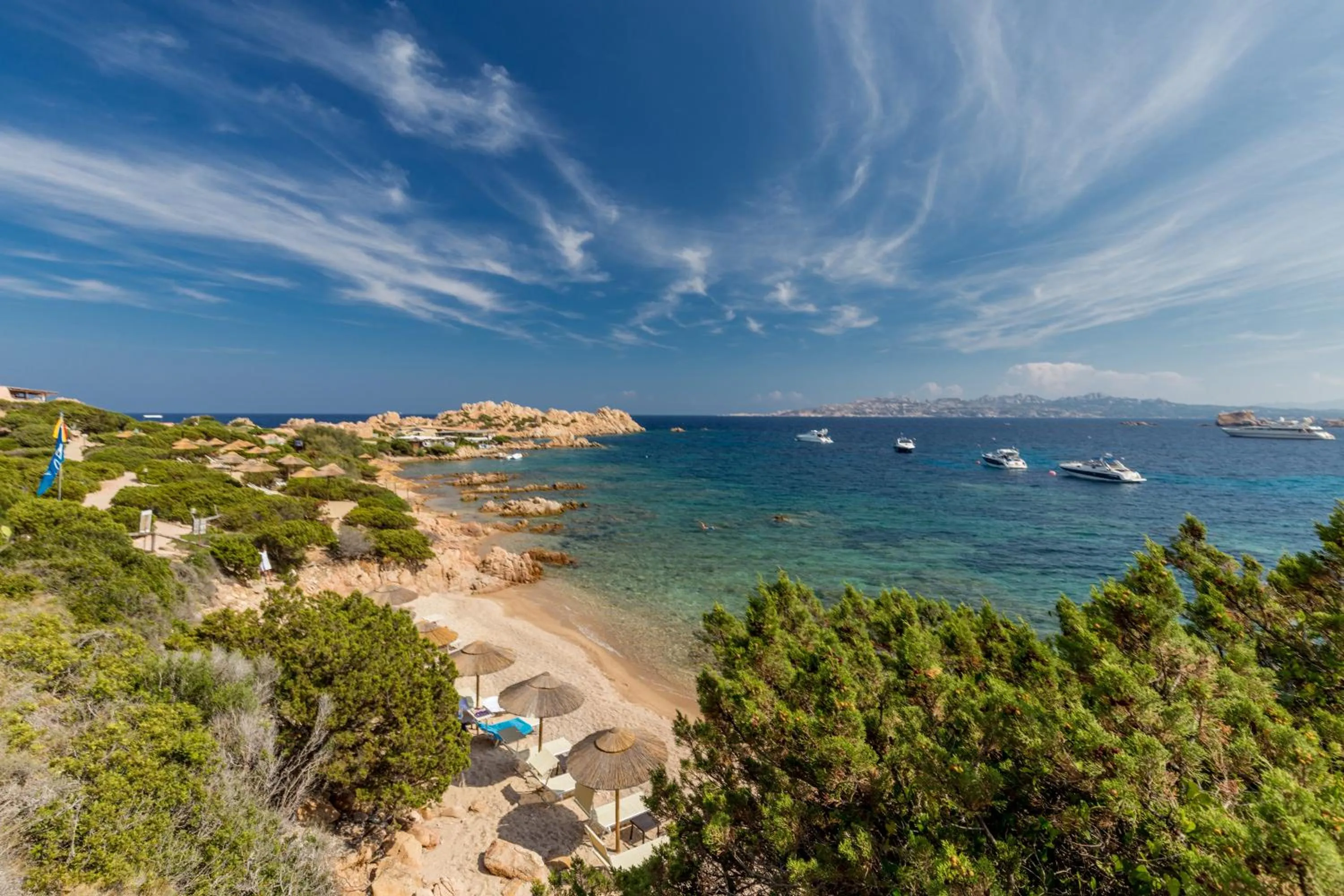 Natural landscape in Hotel Cala Lunga