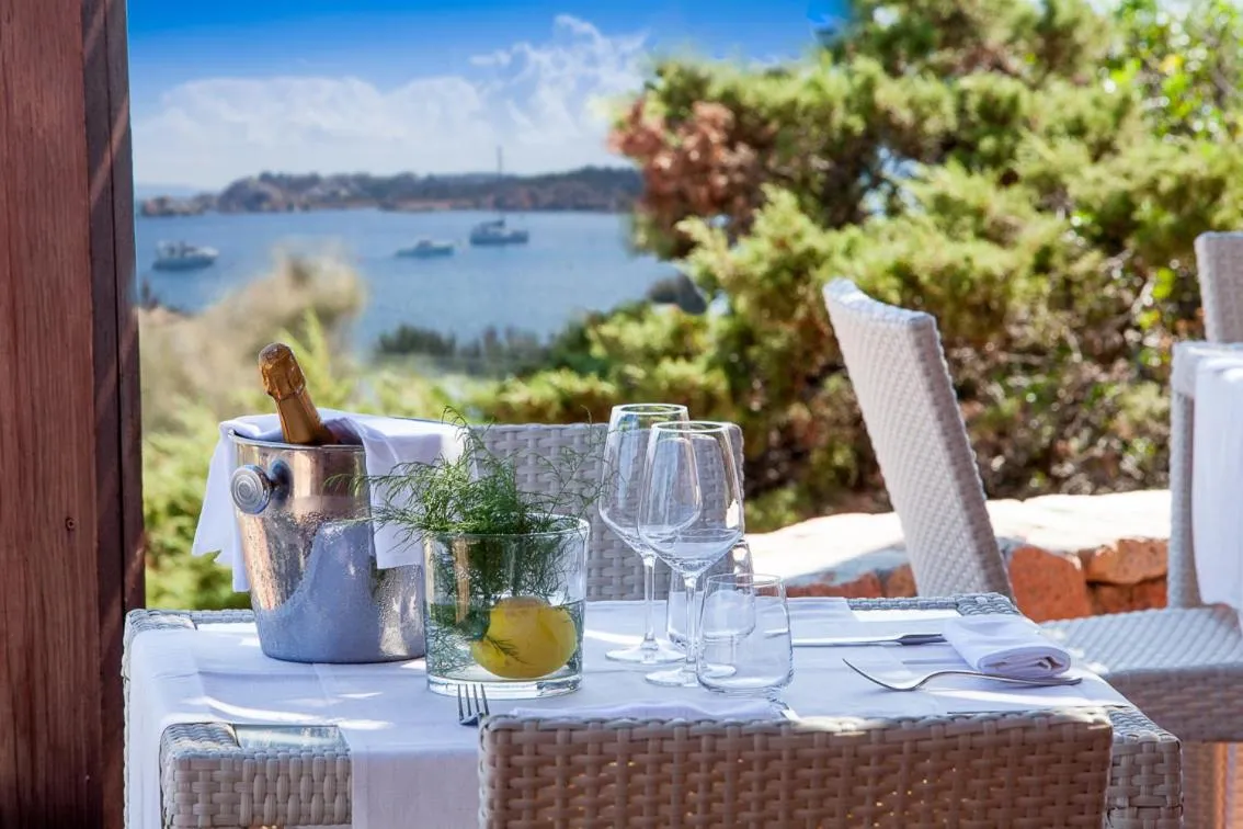 Restaurant/places to eat in Hotel Cala Lunga
