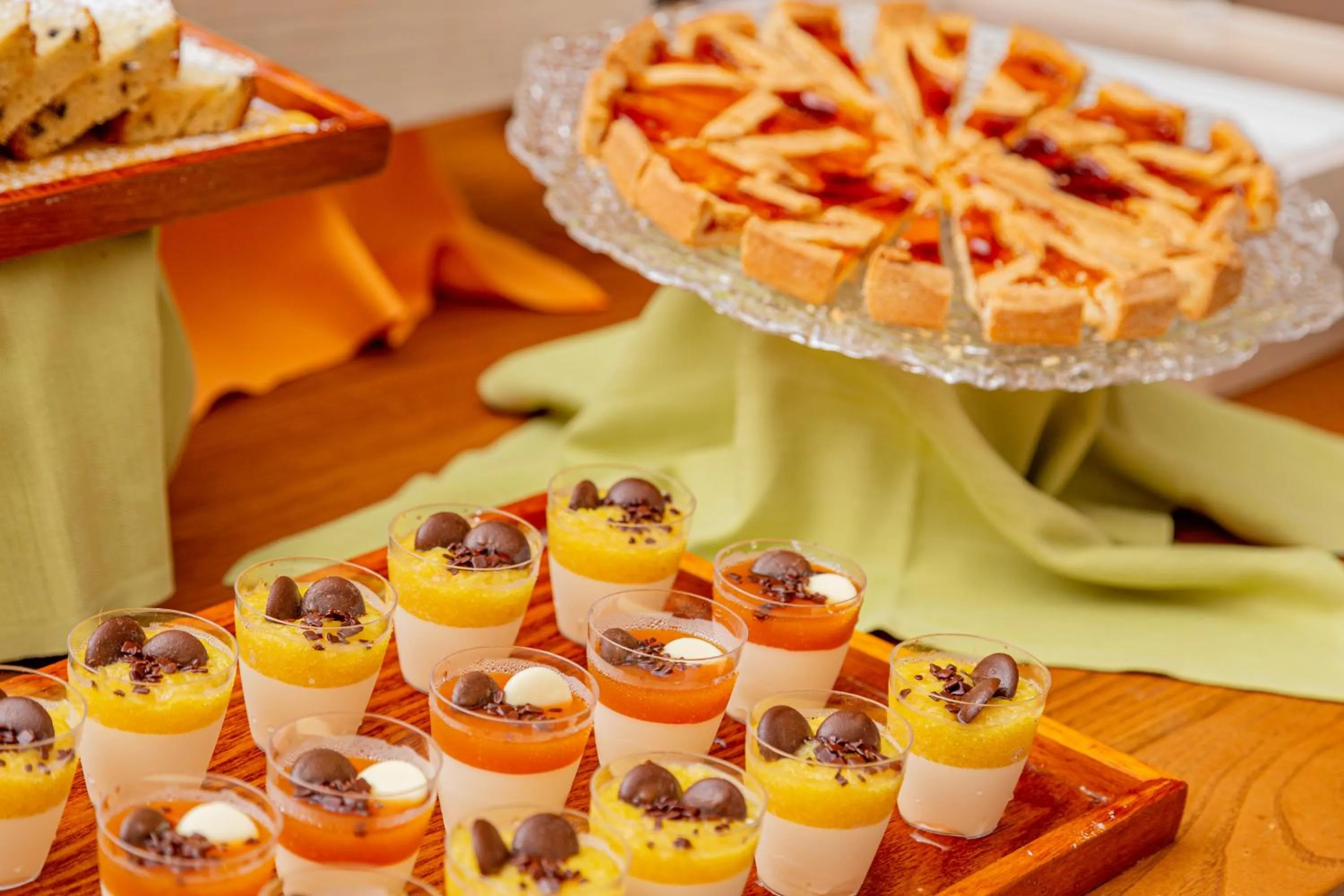 Food and drinks in Hotel Cala Lunga