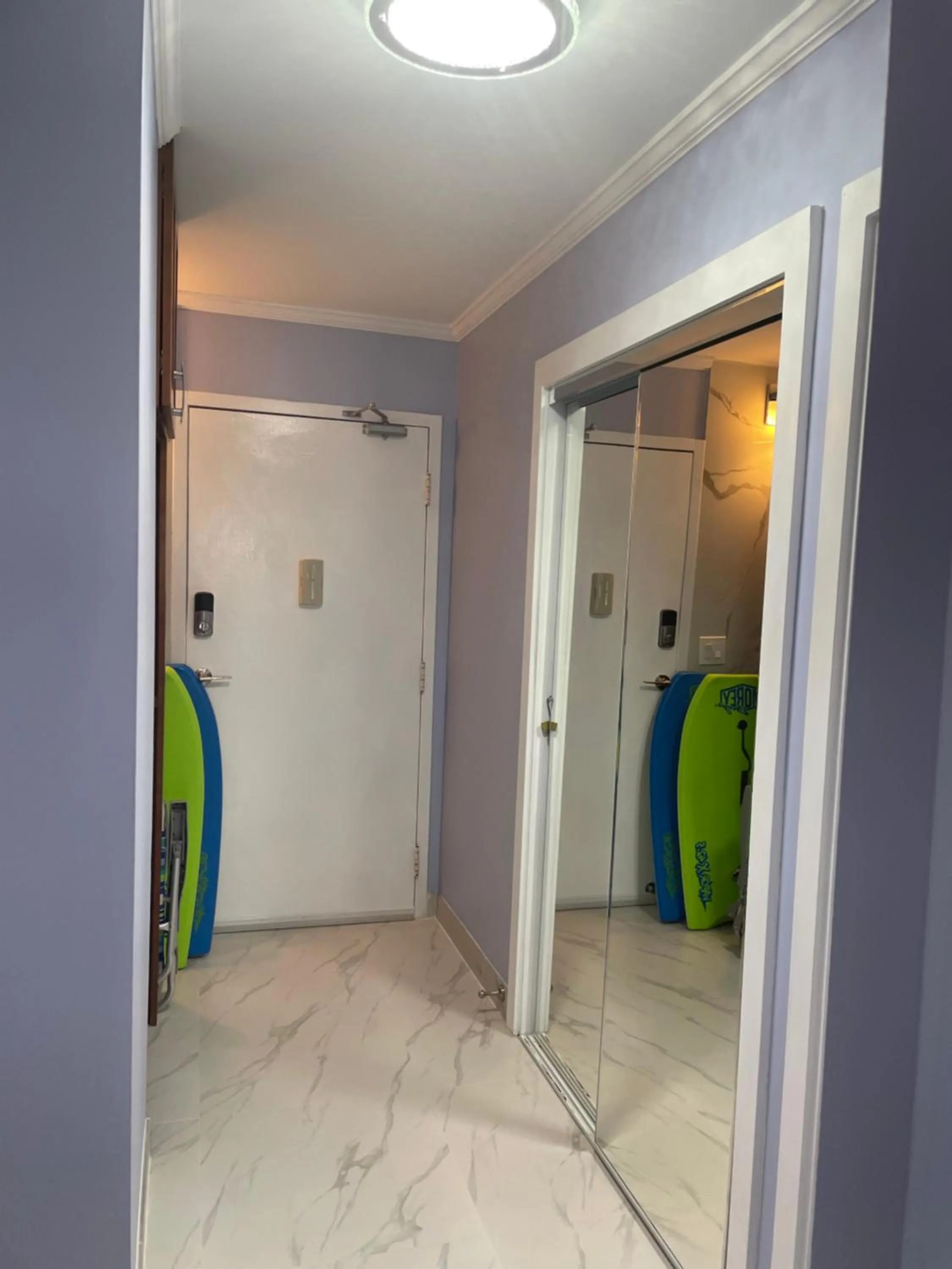 Amazing waikiki Beach condo 2Bed2Bath+free Parking