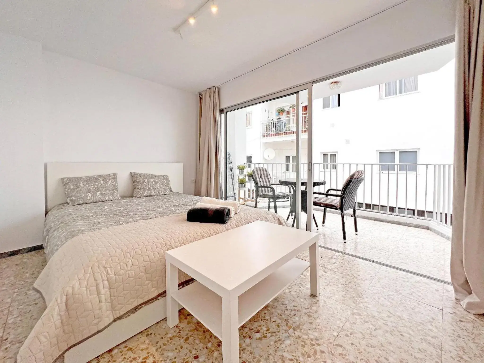 COZY 2bedroom apartments in Los Cristianos COZY 2bedroom apartments in Los Cristianos