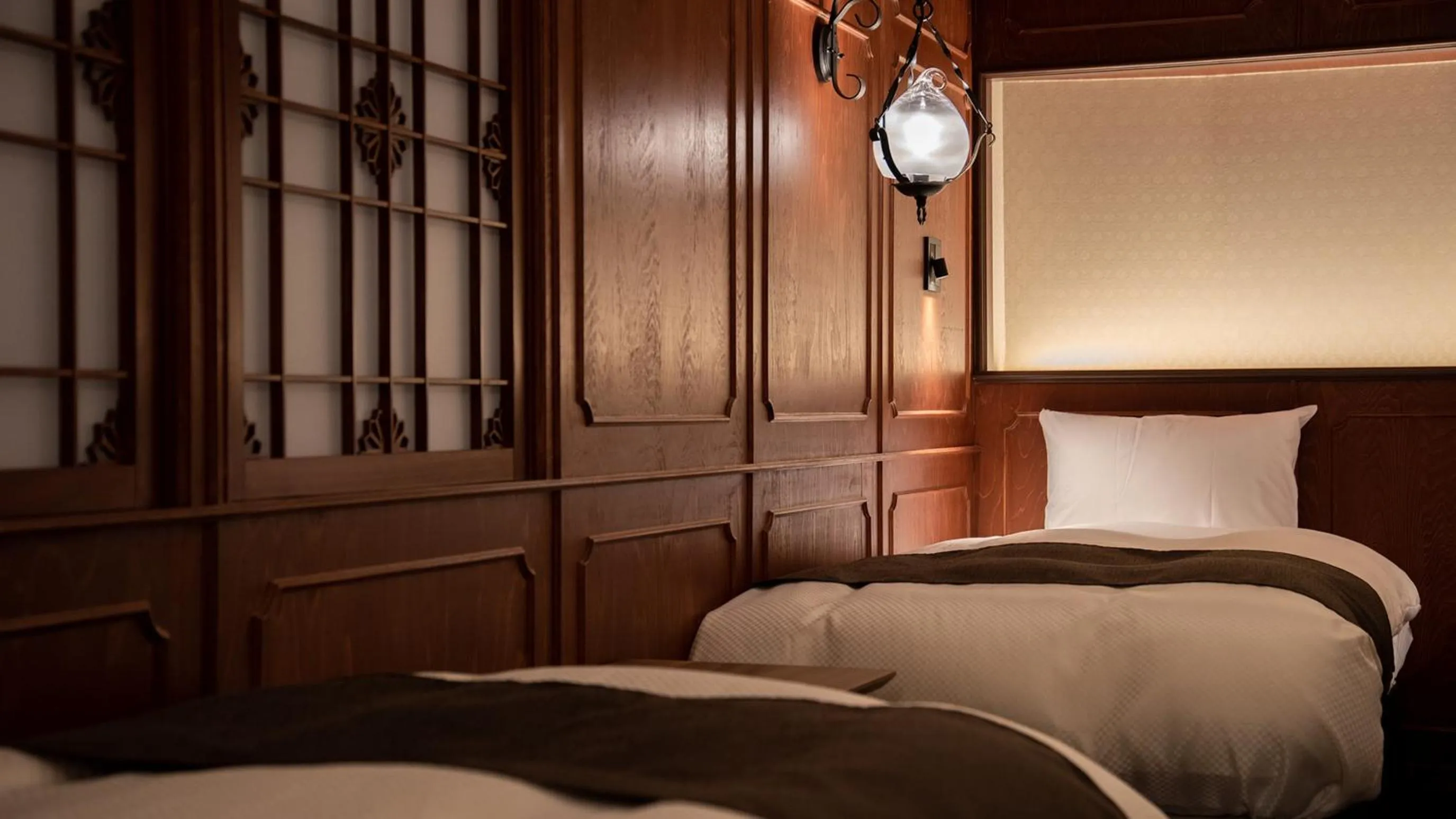 Bed in Shokudo and Hotel Kisyapoppo