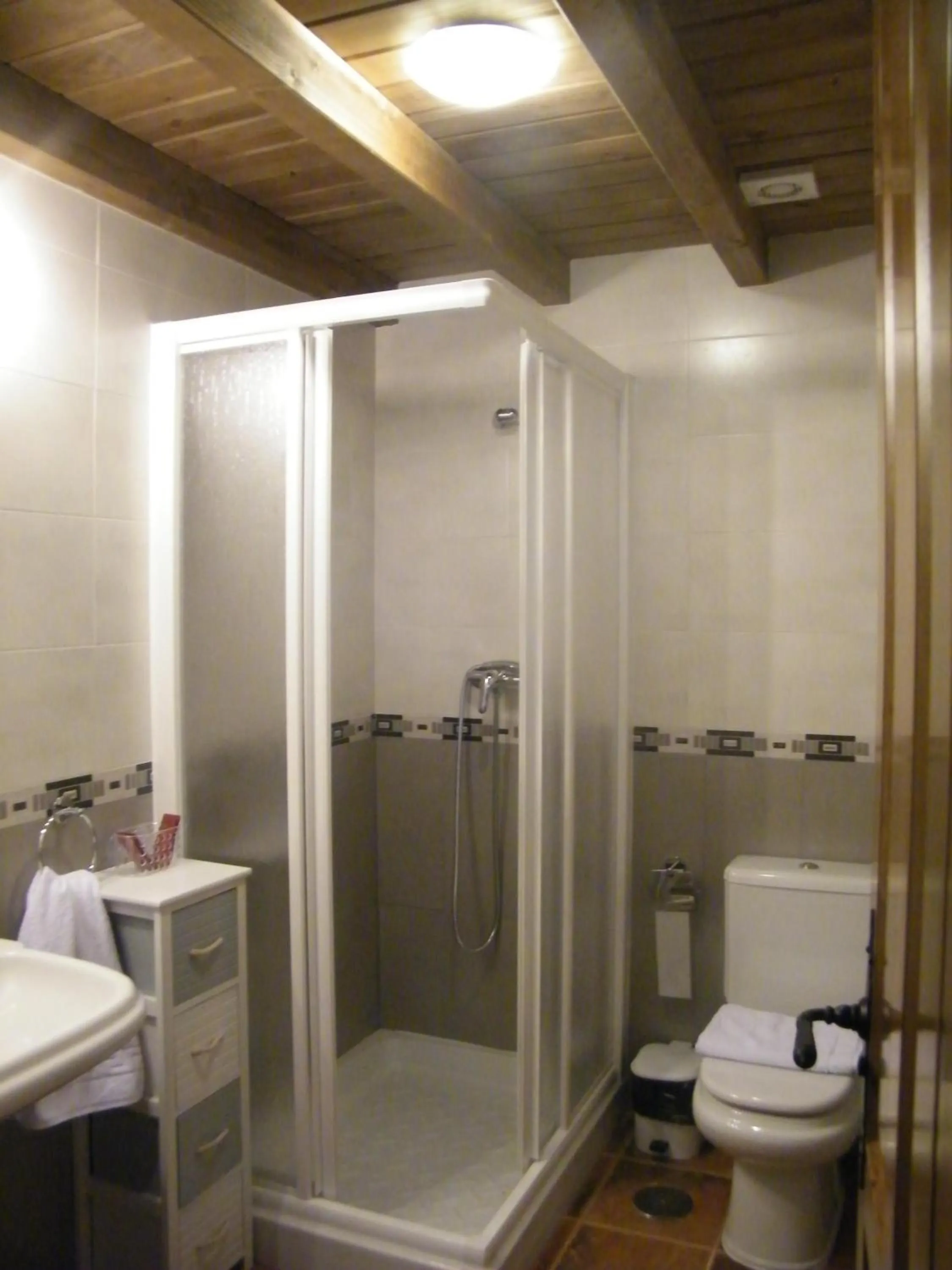 Bathroom in El Rincón de los Riveros