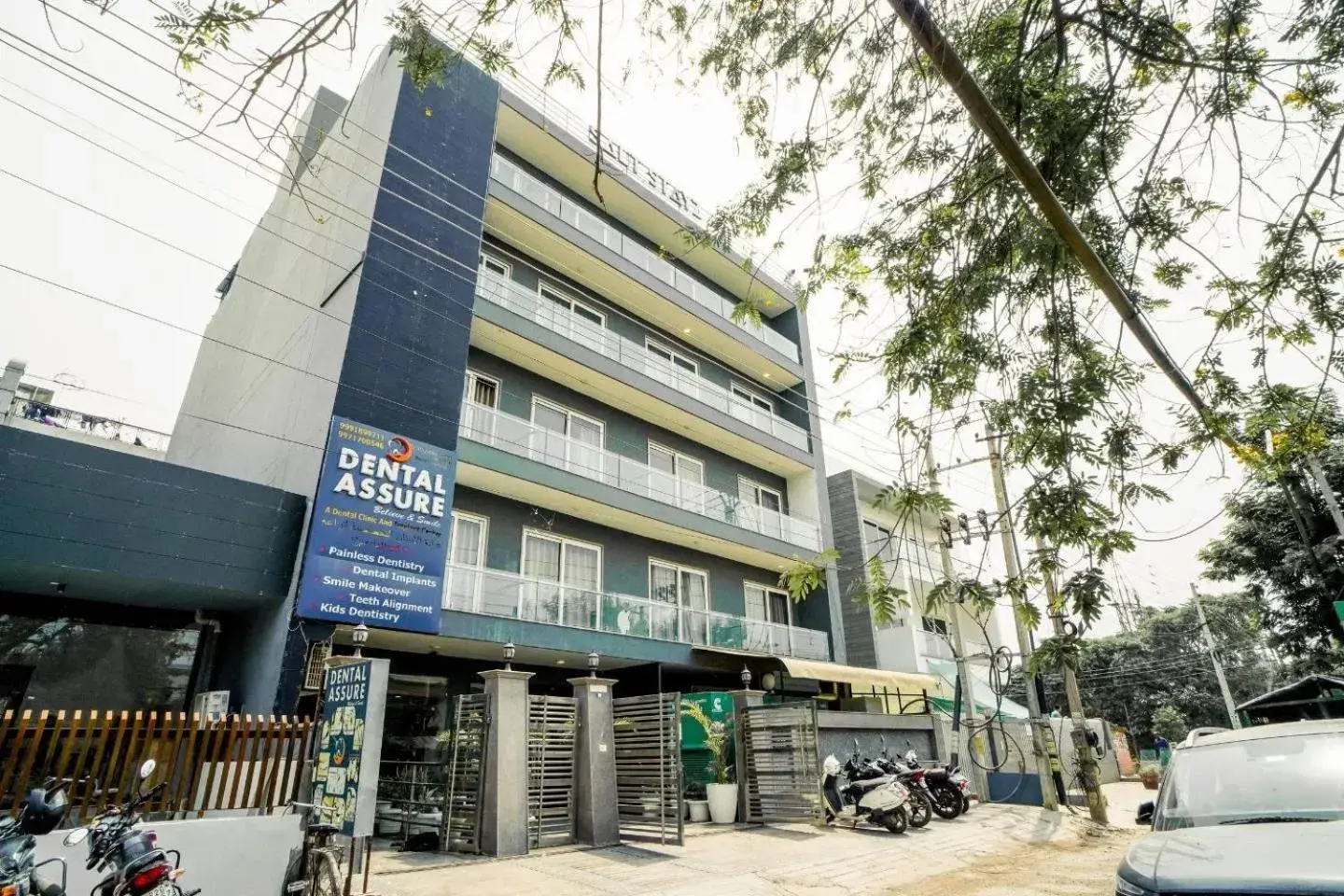 Property building in Saltstayz Express -Medicity Near Medanta Hospital Property building in Saltstayz Express -Medicity Near Medanta Hospital