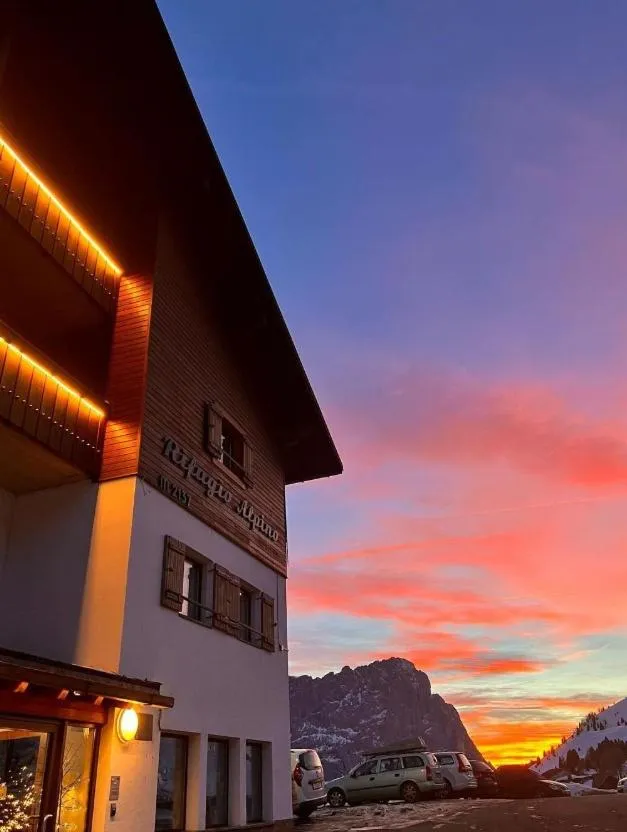 Facade/entrance in Alpin Hotel & Restaurant Frara