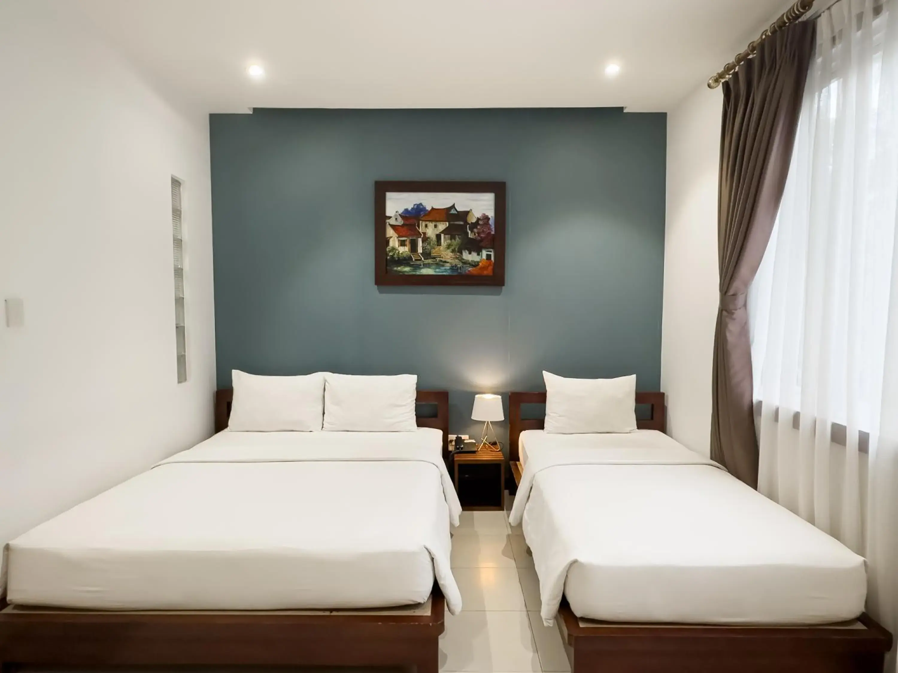 Bedroom, Bed in Hoang Yen Hotel Near SECC - Phu My Hung Bedroom, Bed in Hoang Yen Hotel Near SECC - Phu My Hung