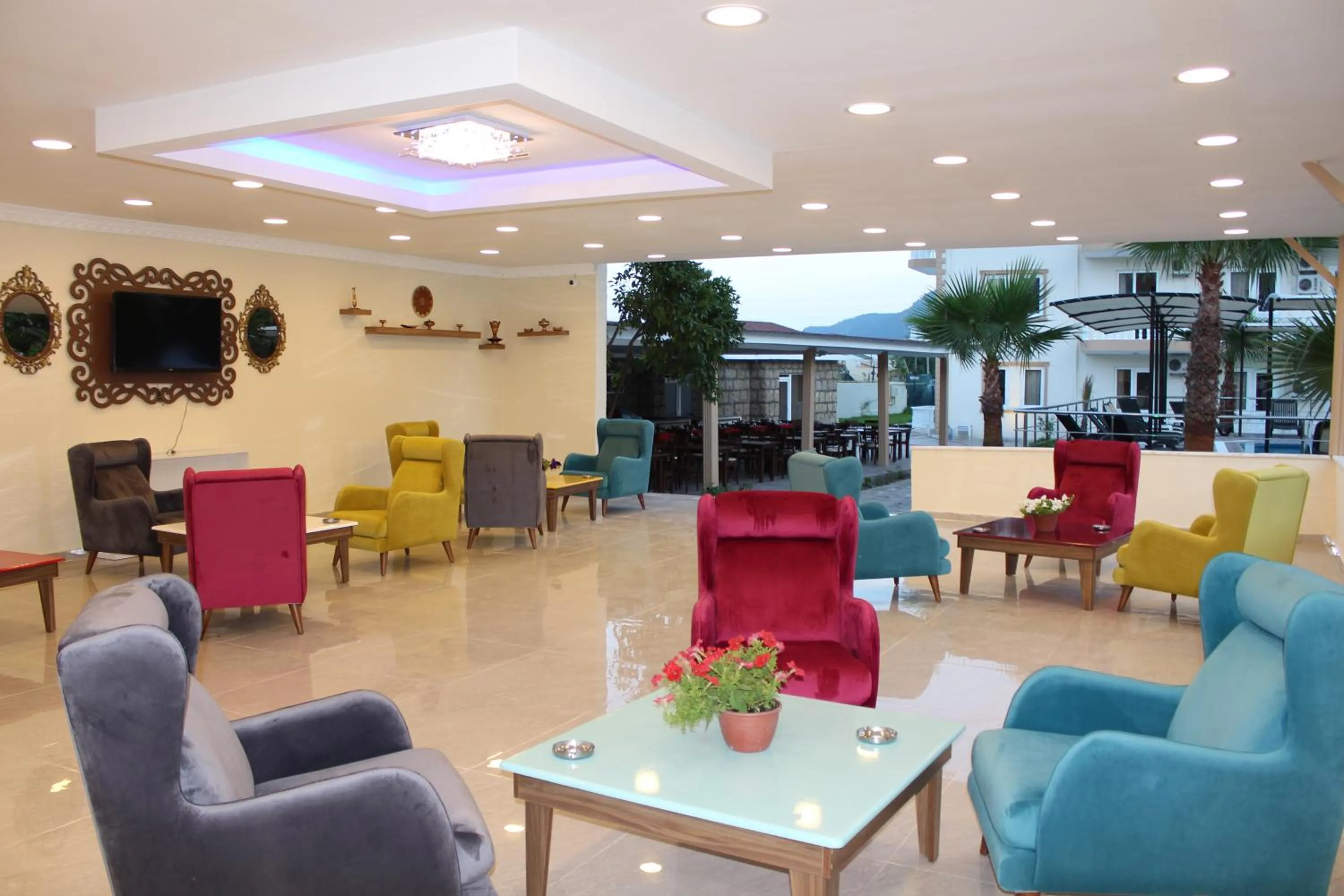 Seating area in Hotel Gold Stone
