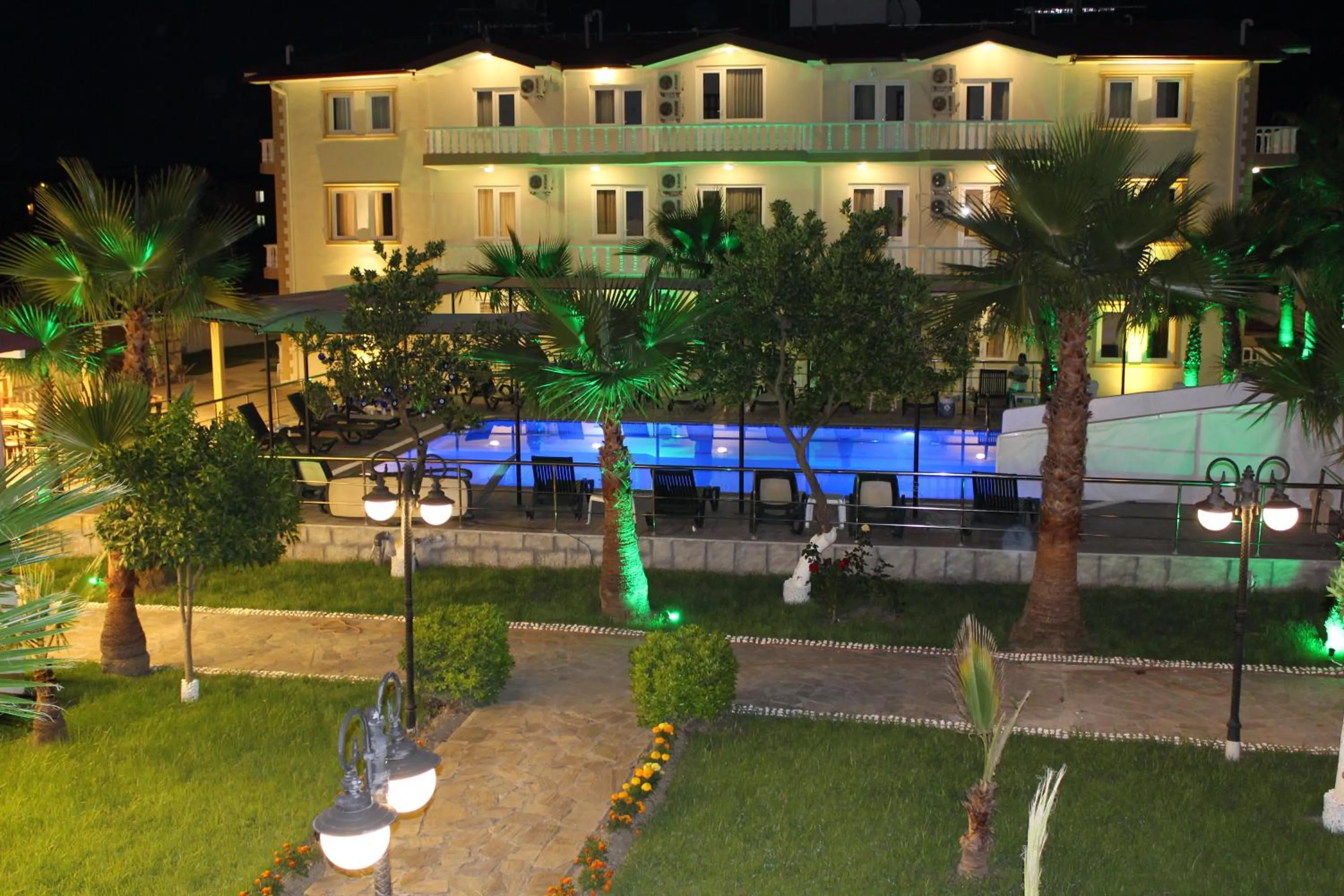Garden view in Hotel Gold Stone