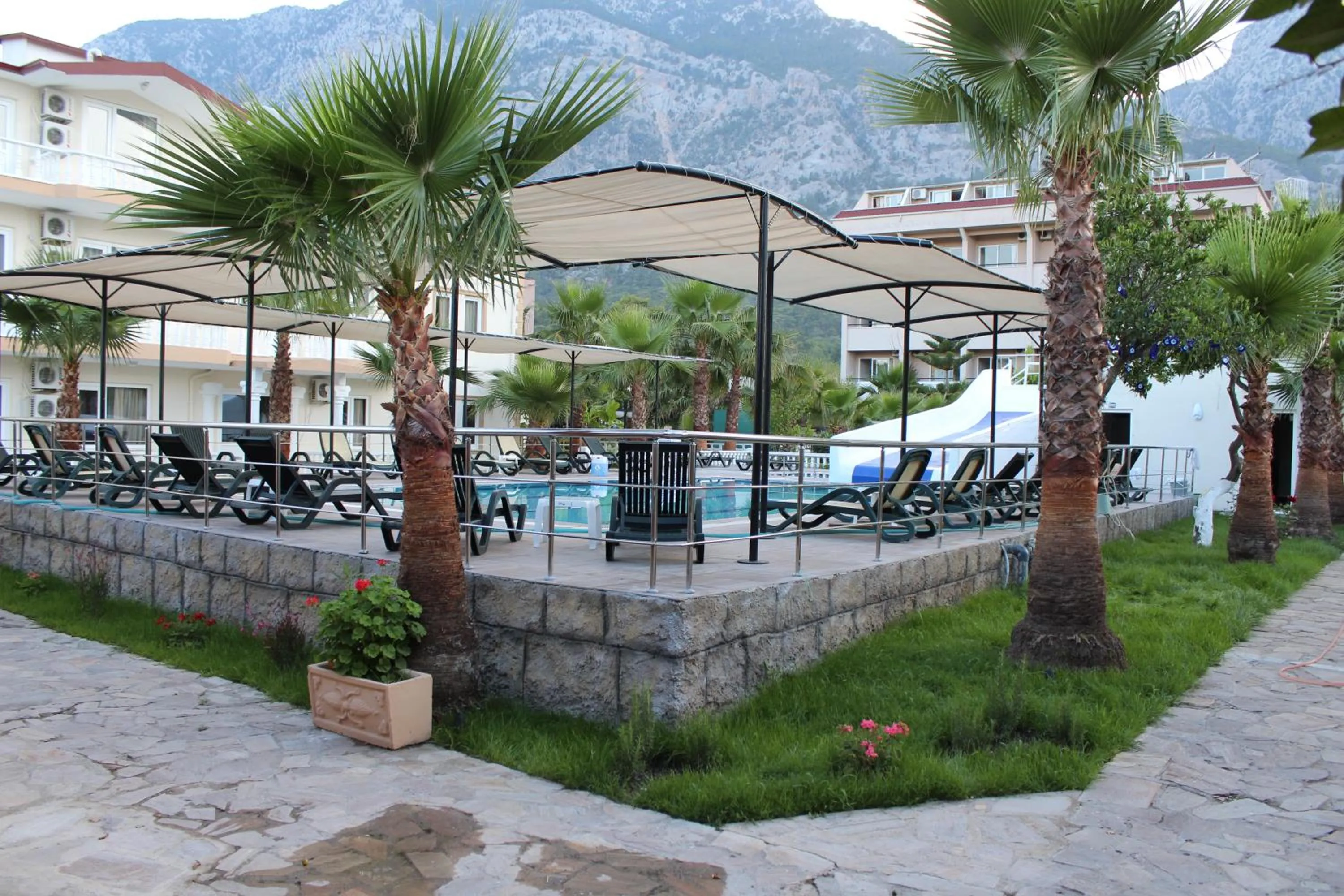 Day in Hotel Gold Stone