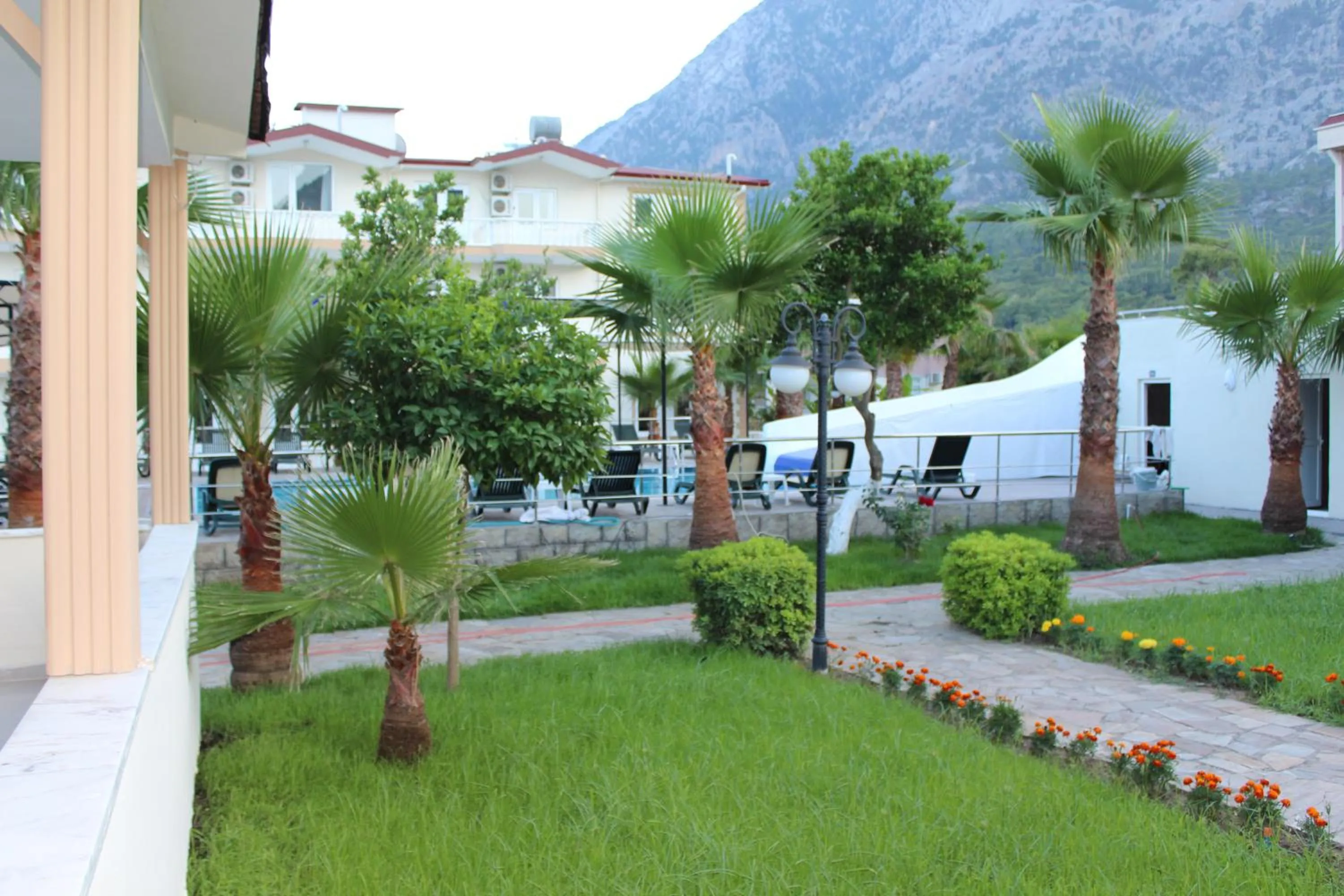 Spring in Hotel Gold Stone