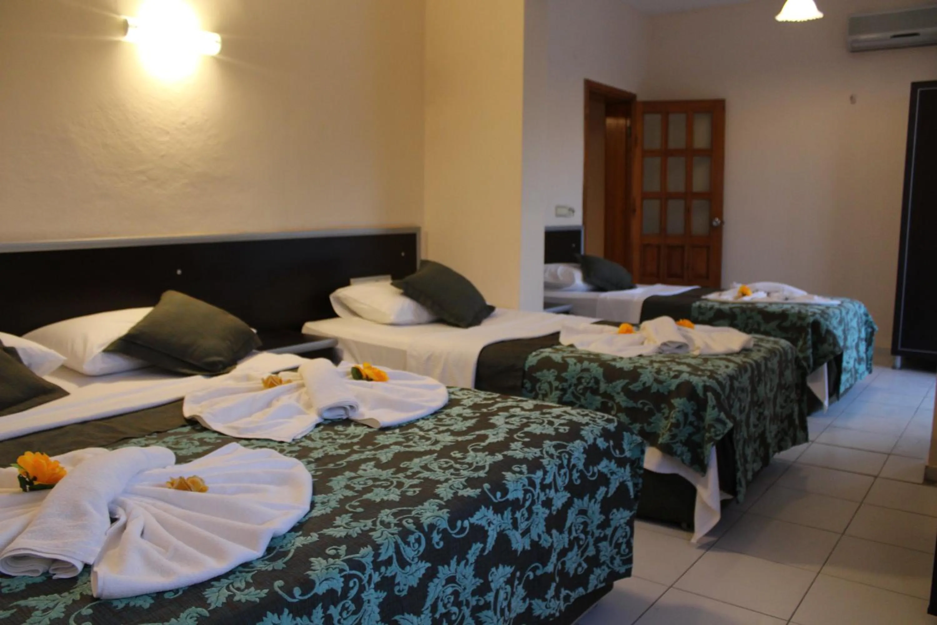 Bed in Hotel Gold Stone