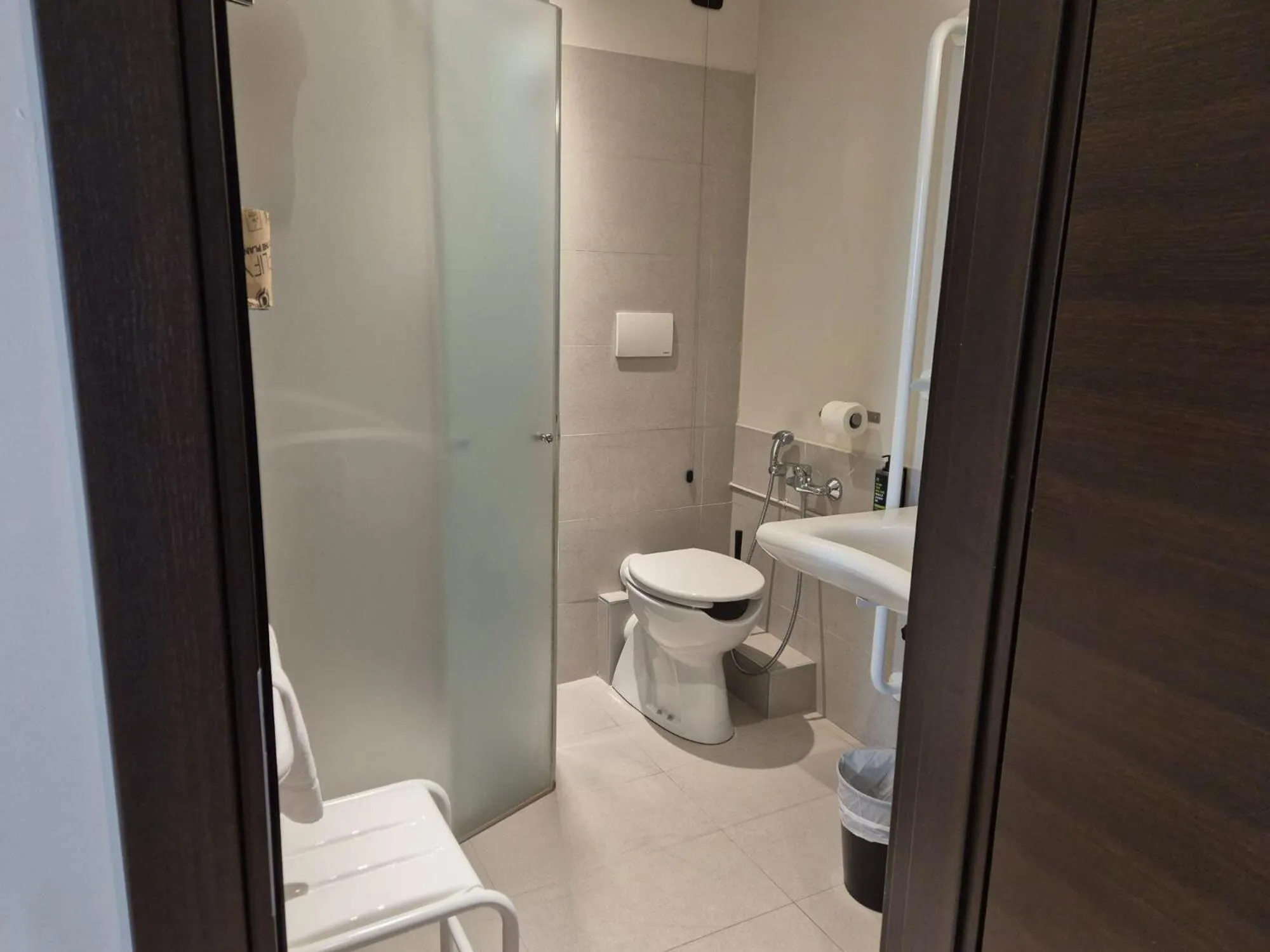 Bathroom in B&B Hotel Milano Sesto Marelli